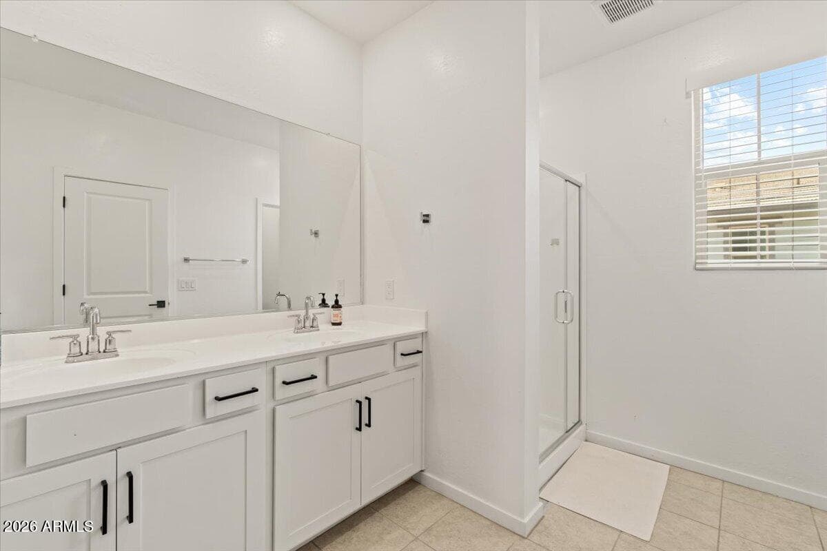 2786 S APACHE Drive, Chandler, AZ 85286 — photo 19 of 35