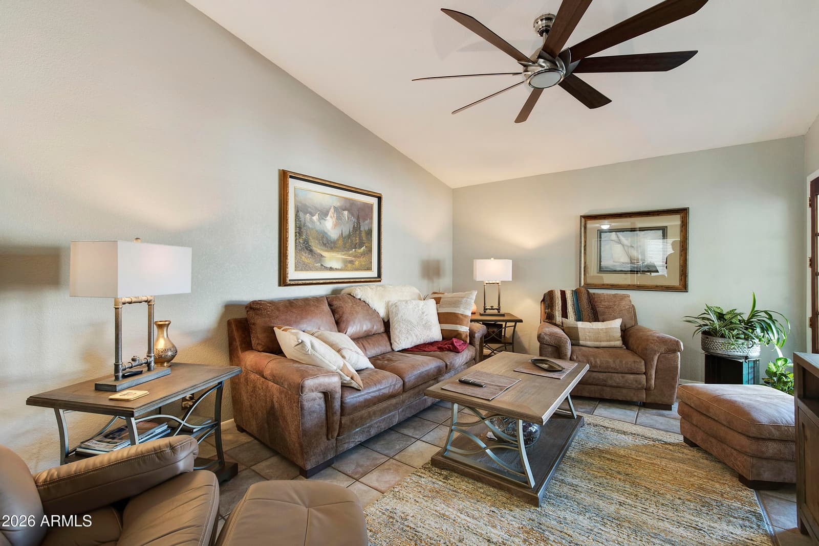 532 E Renee Drive, Phoenix, AZ 85024 — photo 2 of 25
