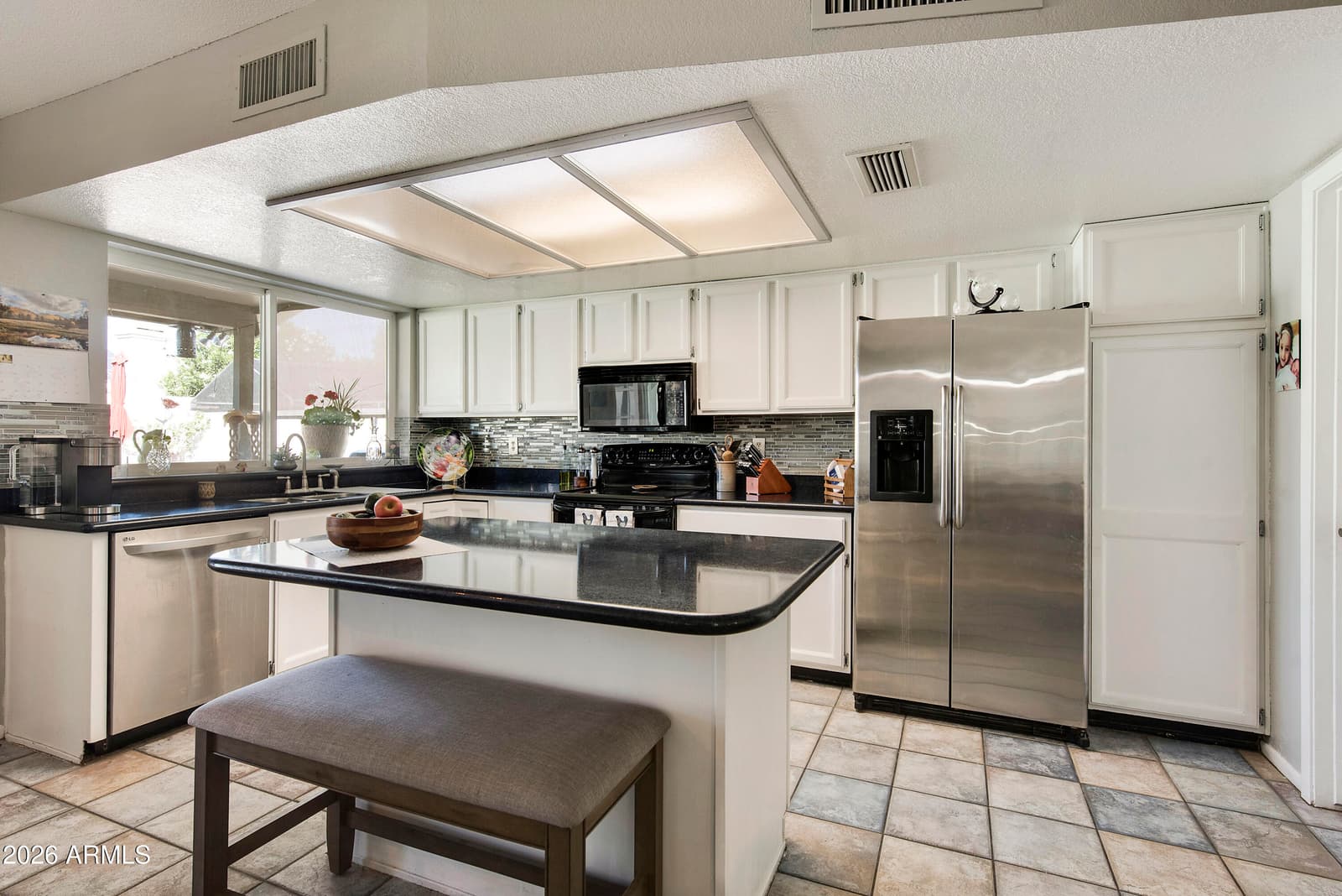 532 E Renee Drive, Phoenix, AZ 85024 — photo 8 of 25