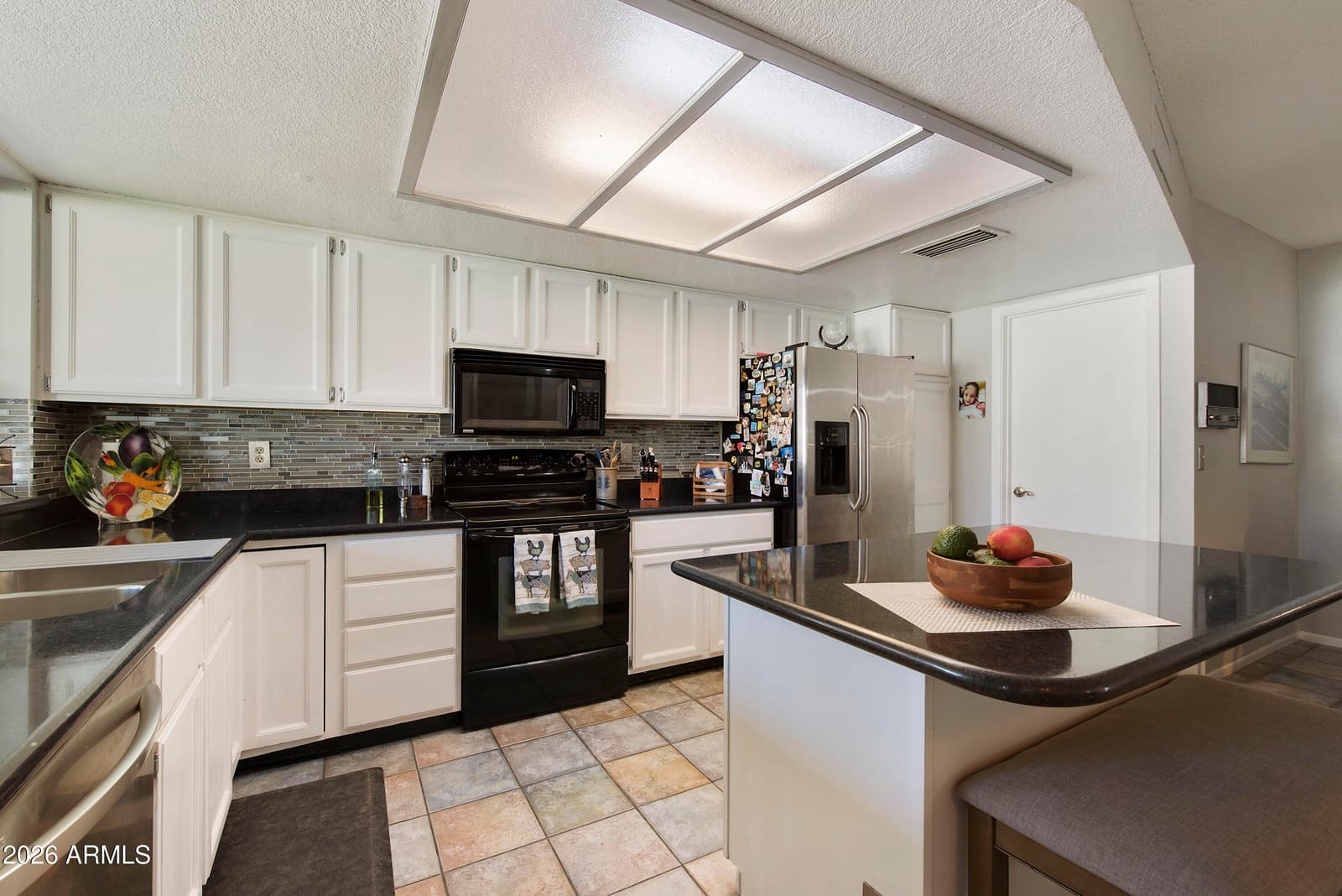 532 E Renee Drive, Phoenix, AZ 85024 — photo 9 of 25