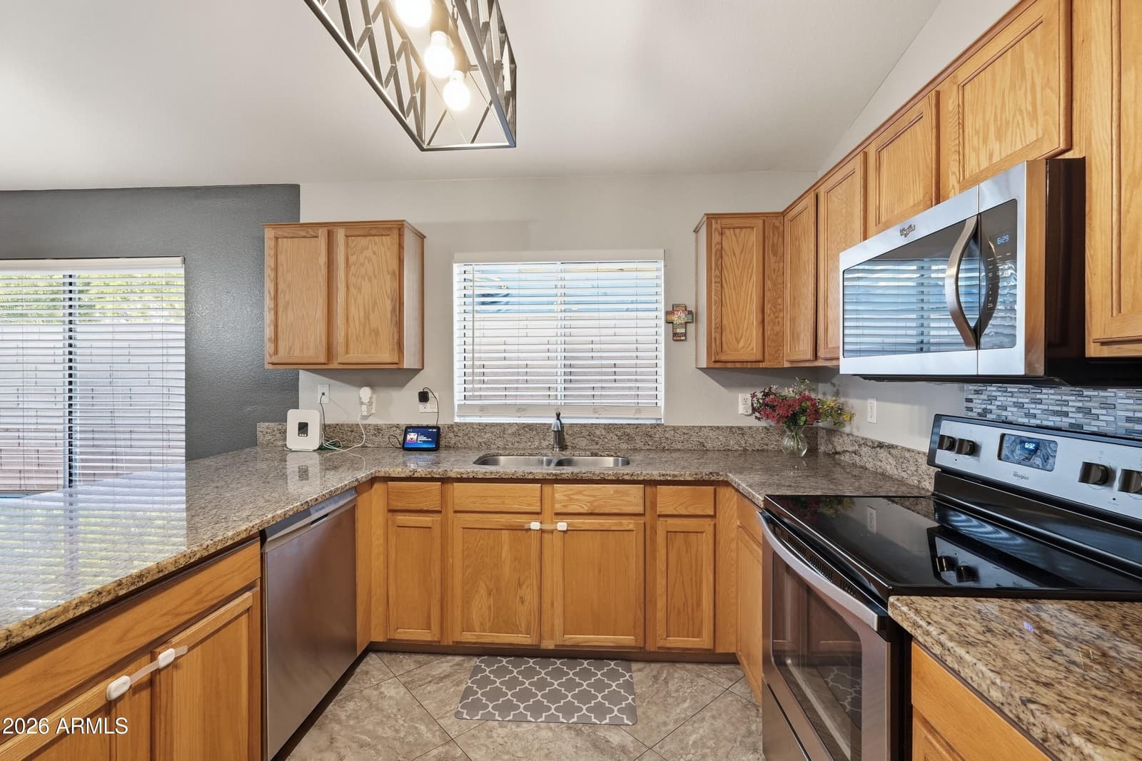 18042 N 113TH Avenue, Surprise, AZ 85378 — photo 10 of 28