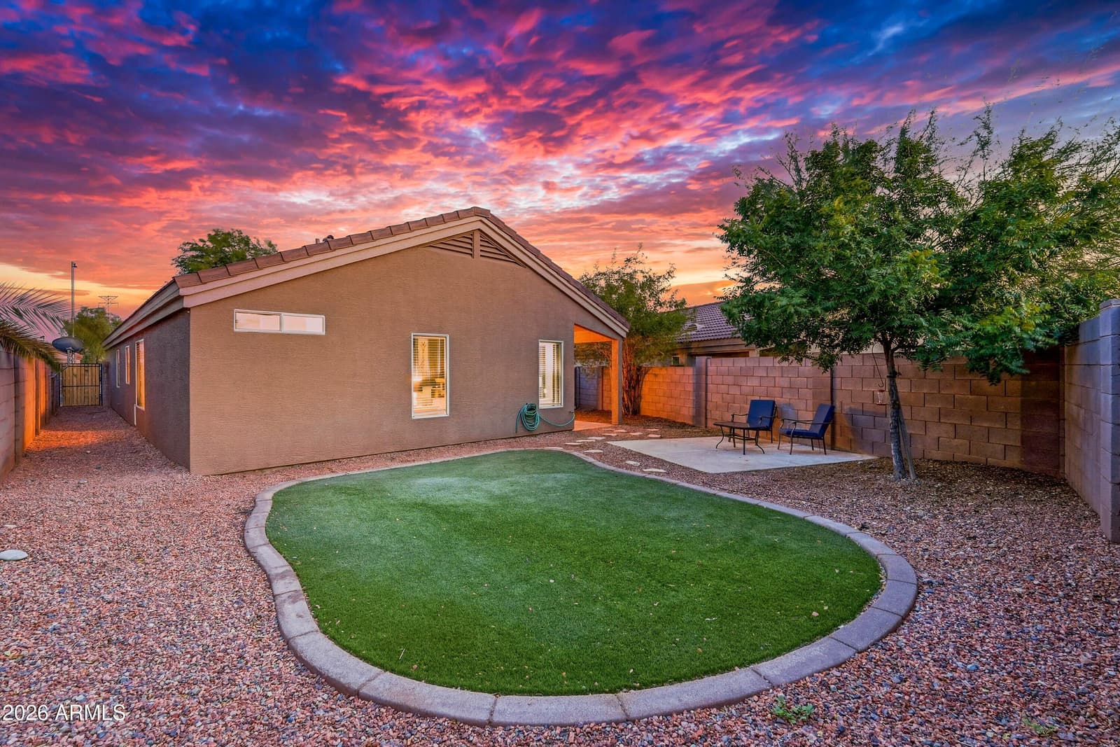 18042 N 113TH Avenue, Surprise, AZ 85378 — photo 2 of 28