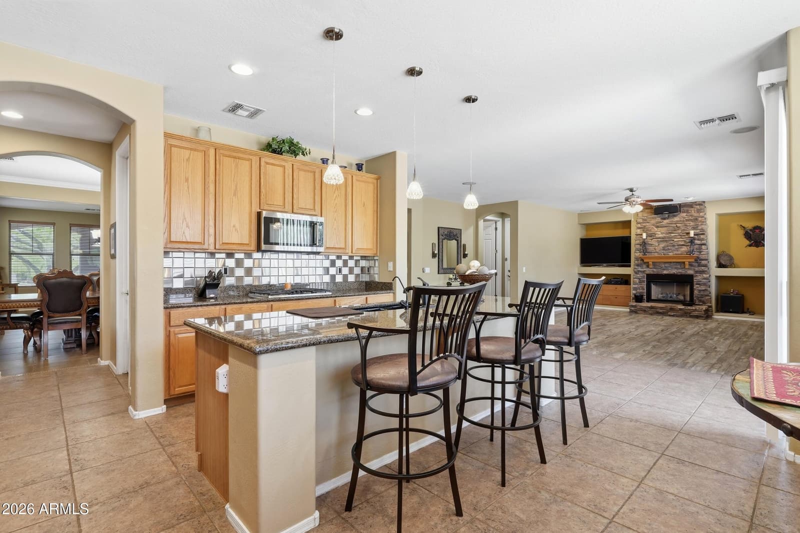8342 W Buckhorn Trail, Peoria, AZ 85383 — photo 8 of 46