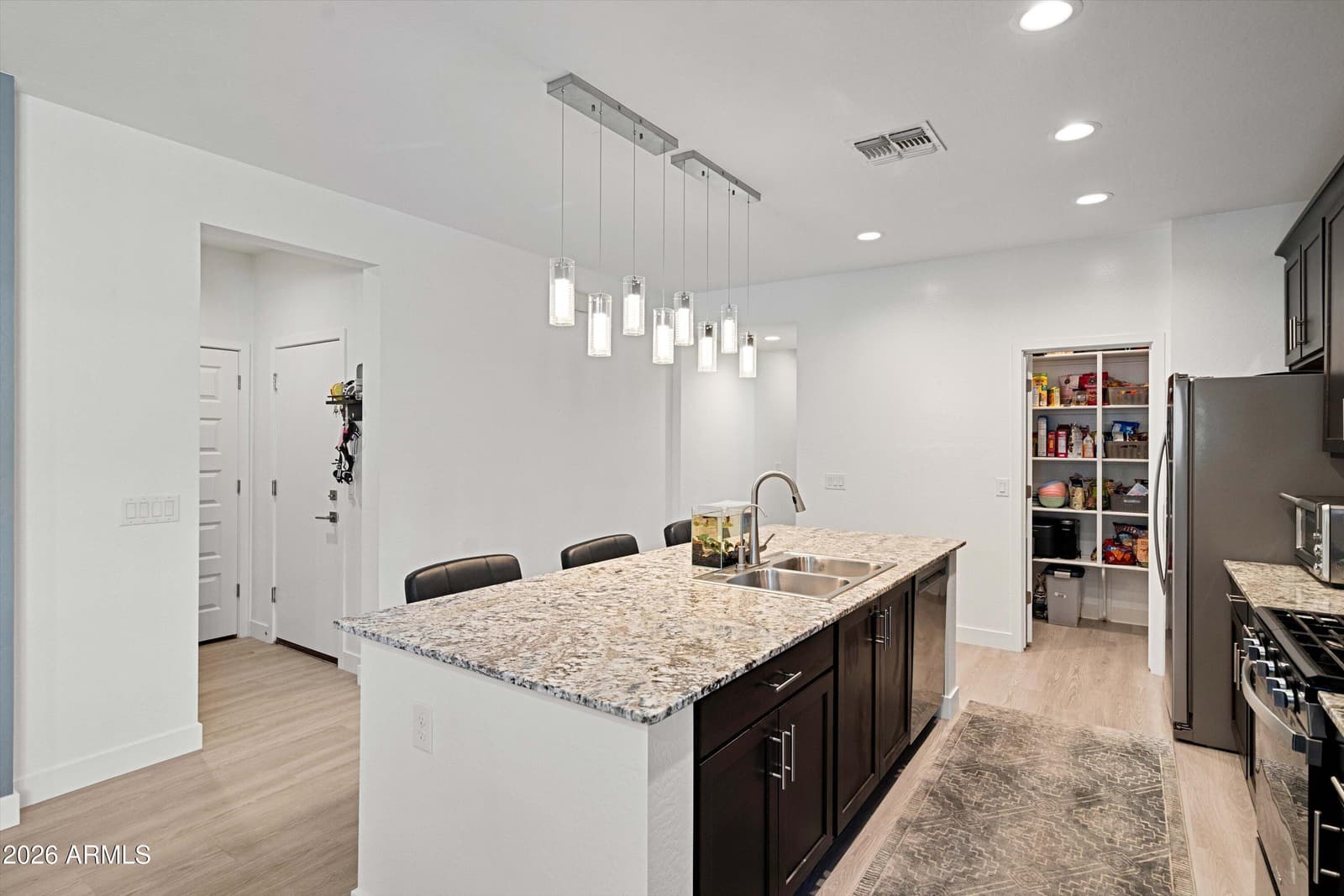 279 W SATINKA Drive, San Tan Valley, AZ 85140 — photo 11 of 43