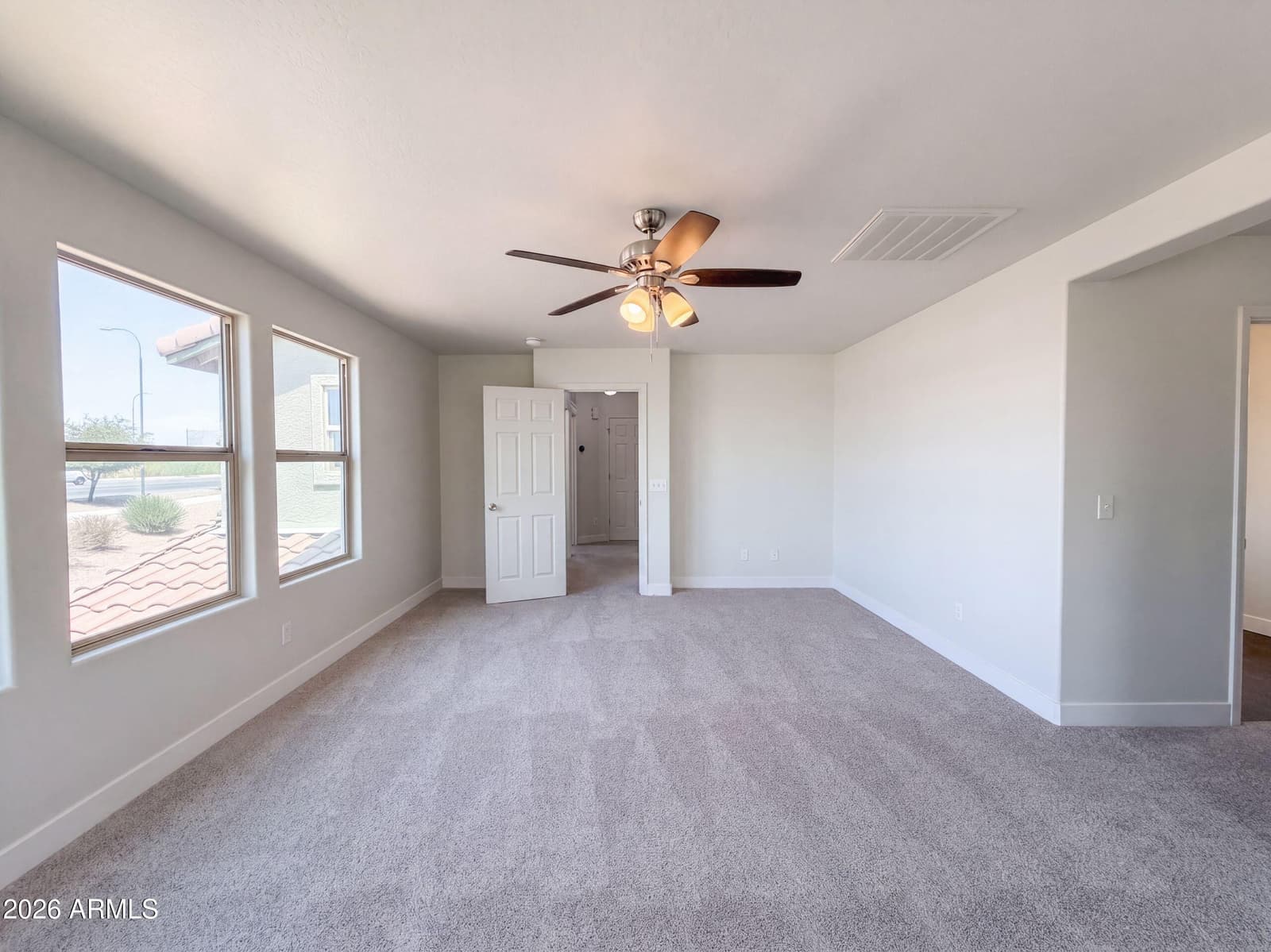 11036 W COLLEGE Drive, Phoenix, AZ 85037 — photo 5 of 34