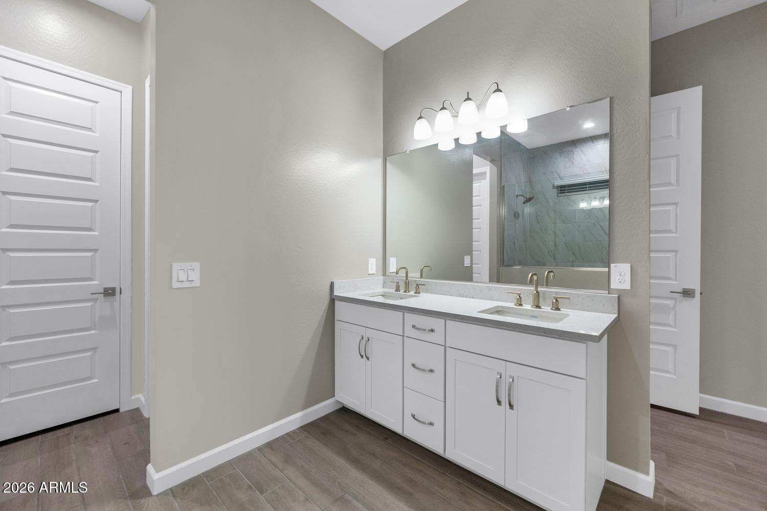 21926 N 61st Way, Phoenix, AZ 85054 — photo 30 of 64