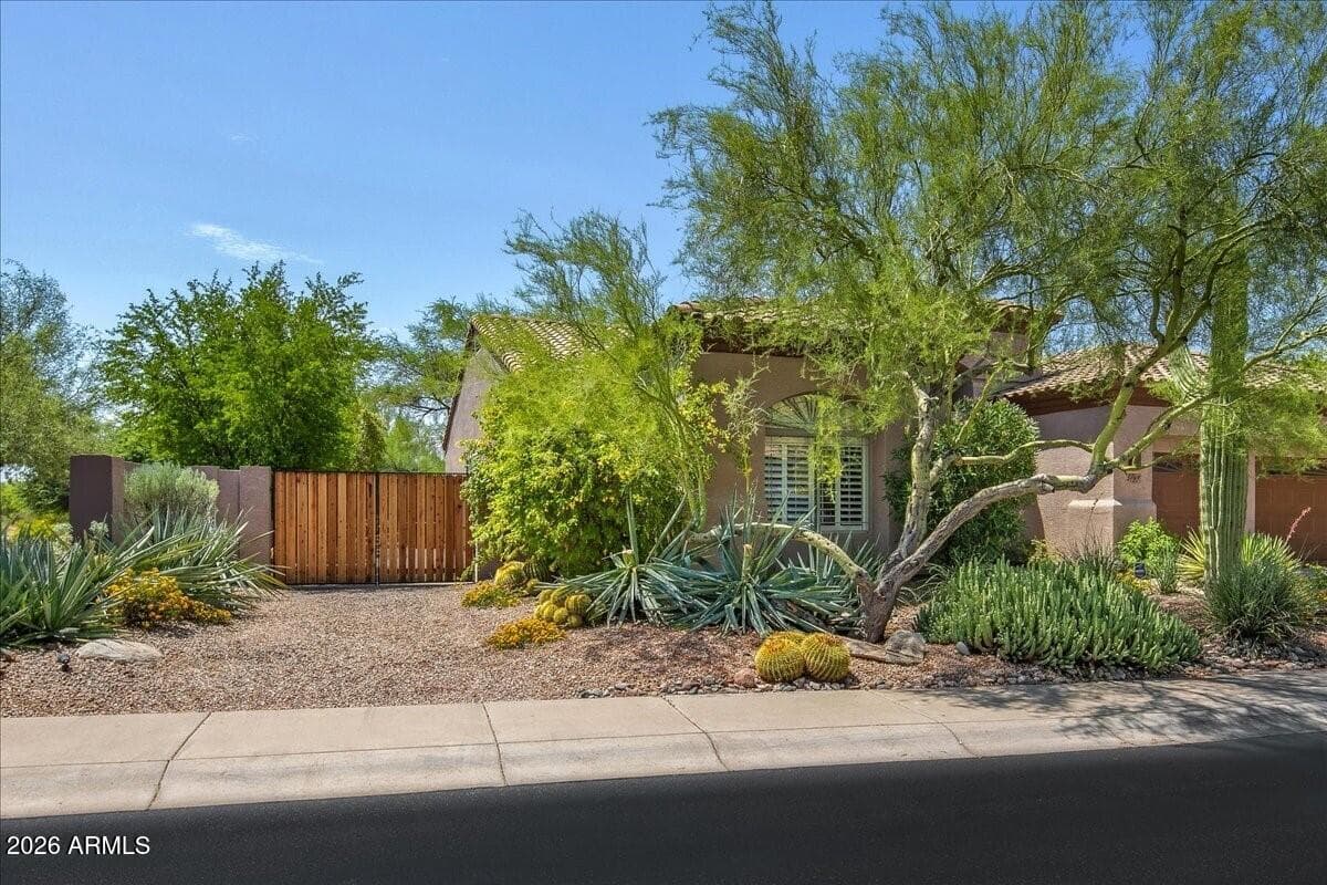 5149 E SILVER SAGE Lane, Cave Creek, AZ 85331 — photo 6 of 43