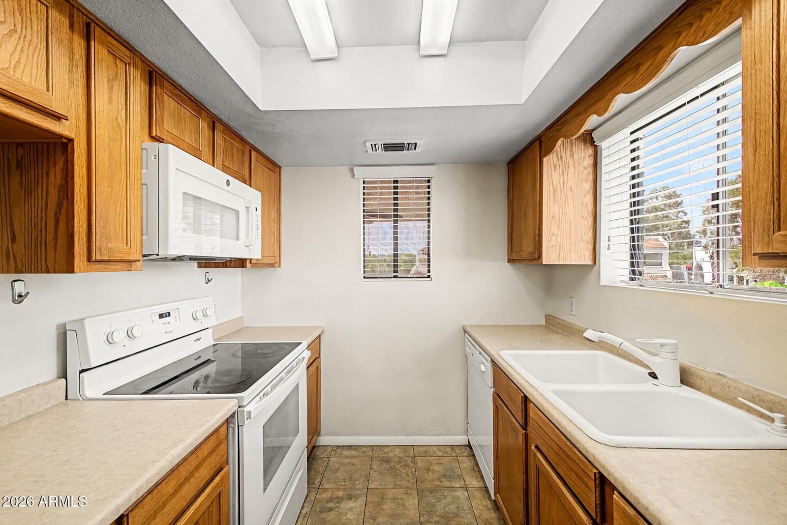 850 S RIVER Drive 2071, Tempe, AZ 85281 — photo 15 of 32