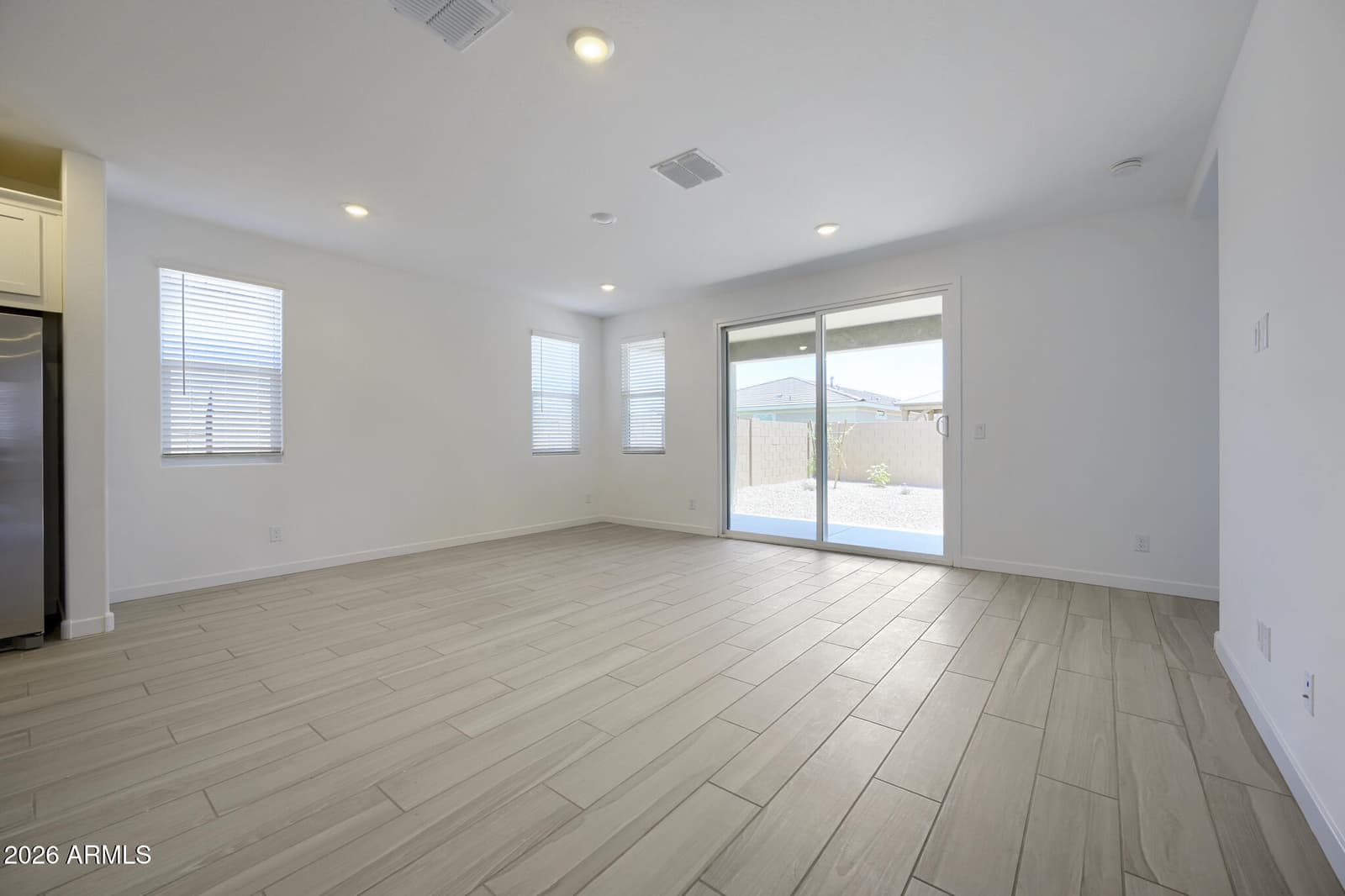 34176 N ARGENTTO Way, San Tan Valley, AZ 85143 — photo 7 of 17
