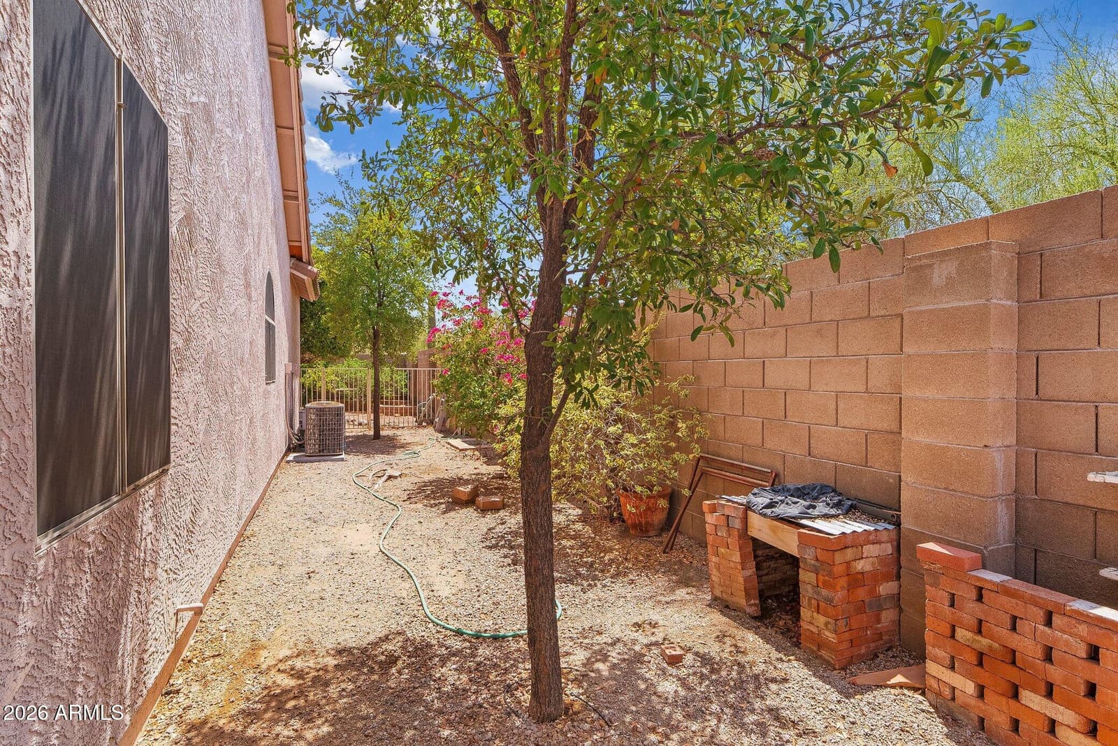 9513 E KNOLL Circle, Mesa, AZ 85207 — photo 34 of 38