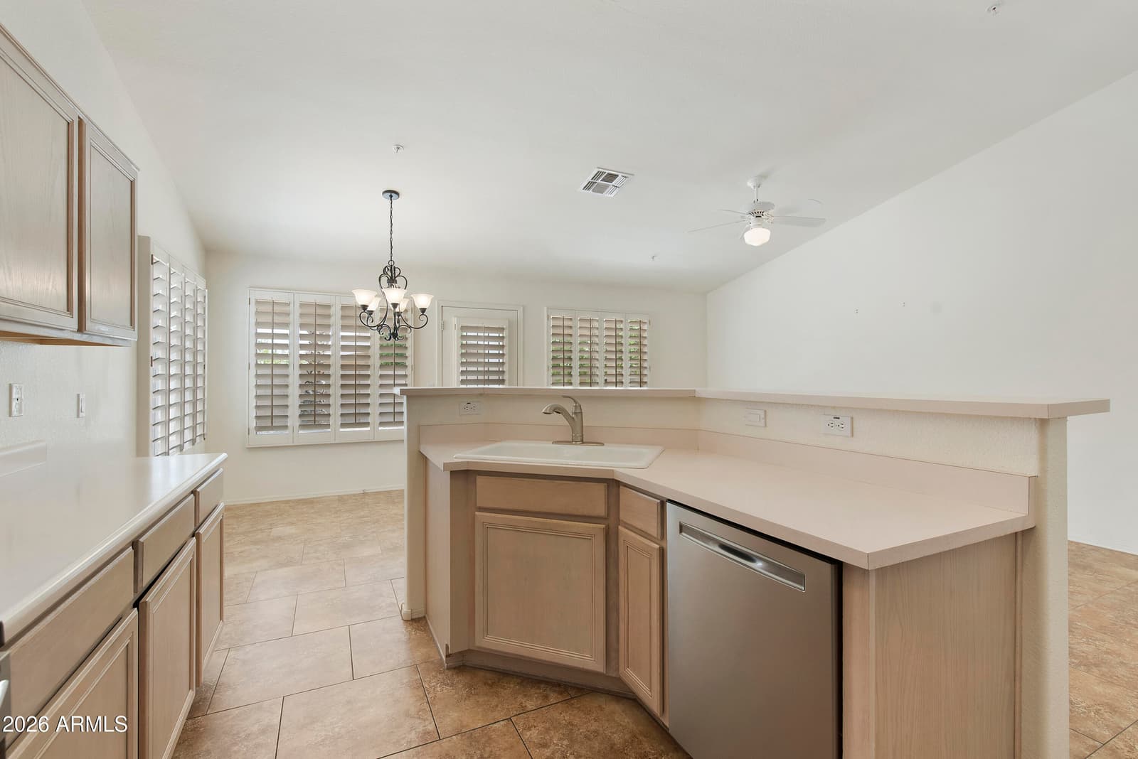 9305 E CARIBBEAN Lane, Scottsdale, AZ 85260 — photo 9 of 28