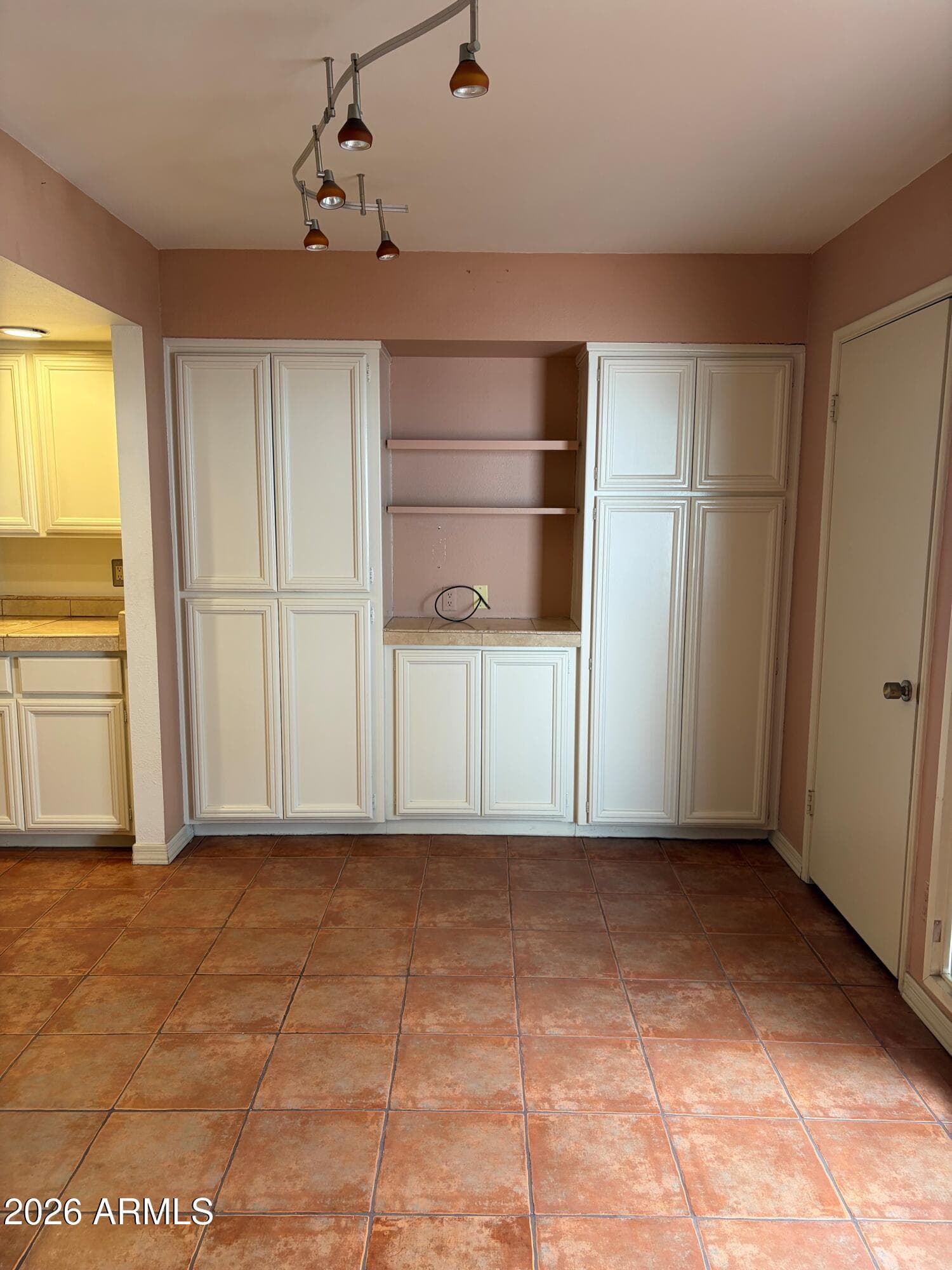 7221 N VIA DE LA SIESTA, Scottsdale, AZ 85258 — photo 5 of 24