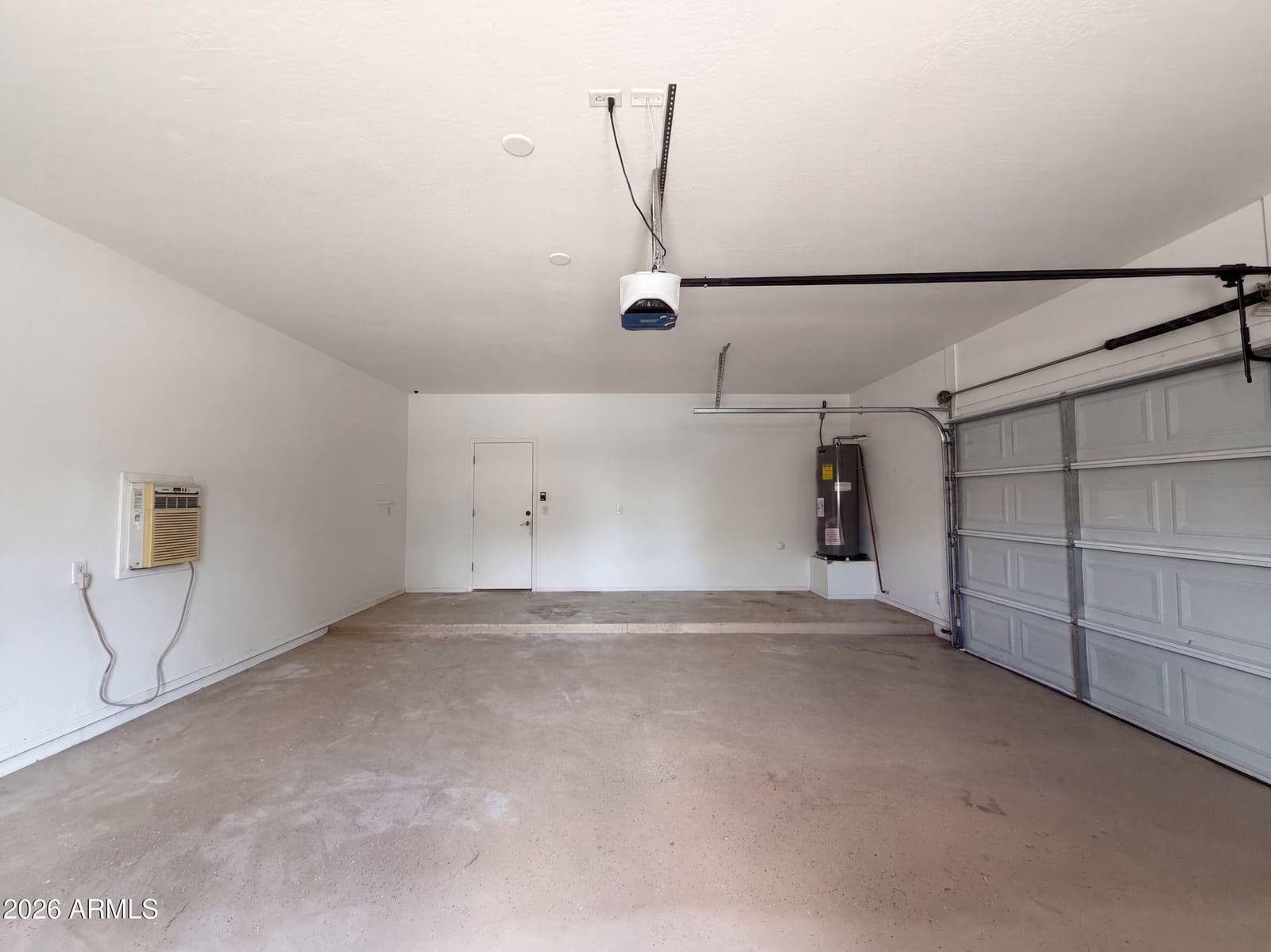 5641 S 10TH Drive, Phoenix, AZ 85041 — photo 23 of 29