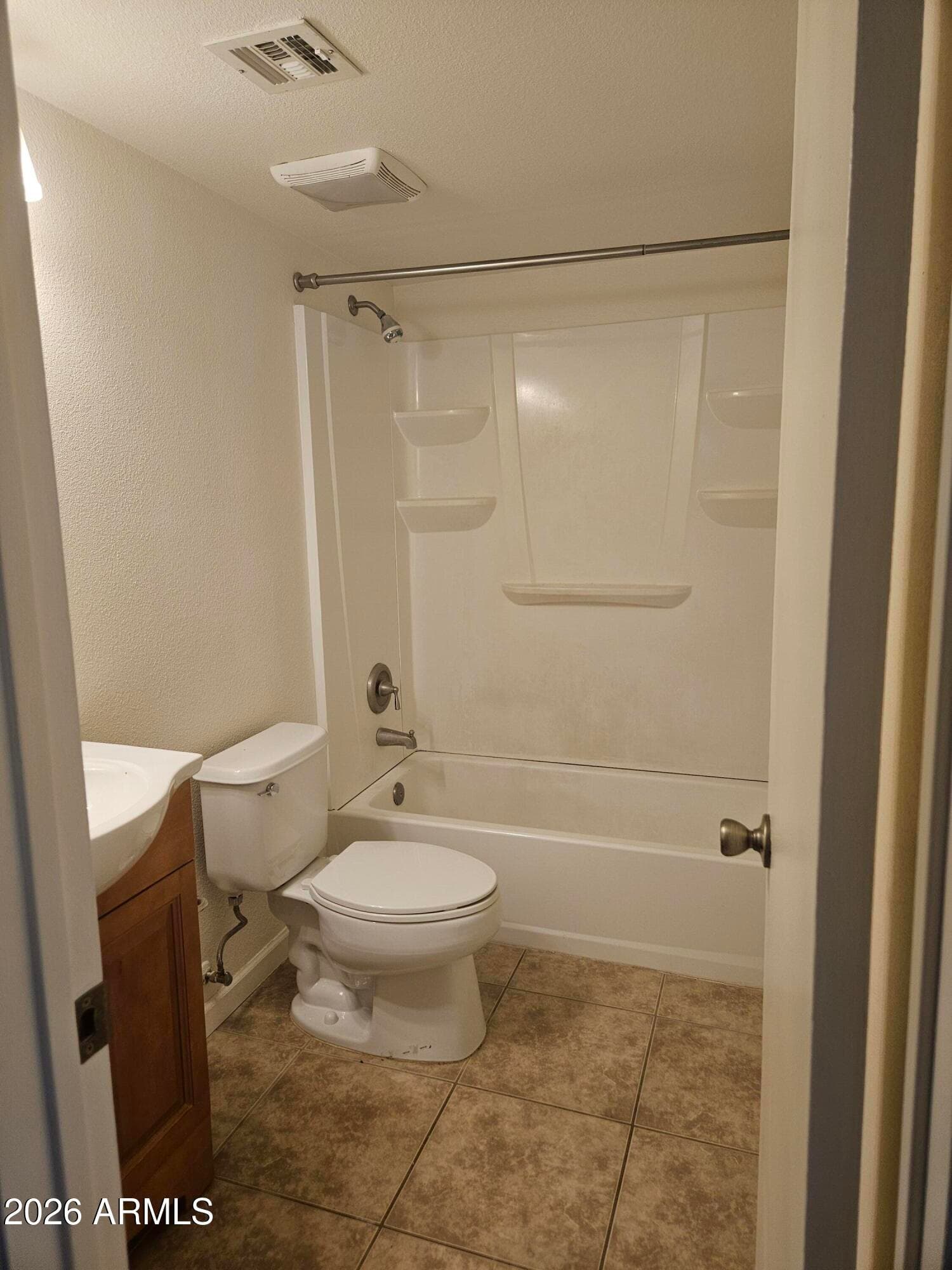 10828 N Biltmore Drive 118, Phoenix, AZ 85029 — photo 23 of 32