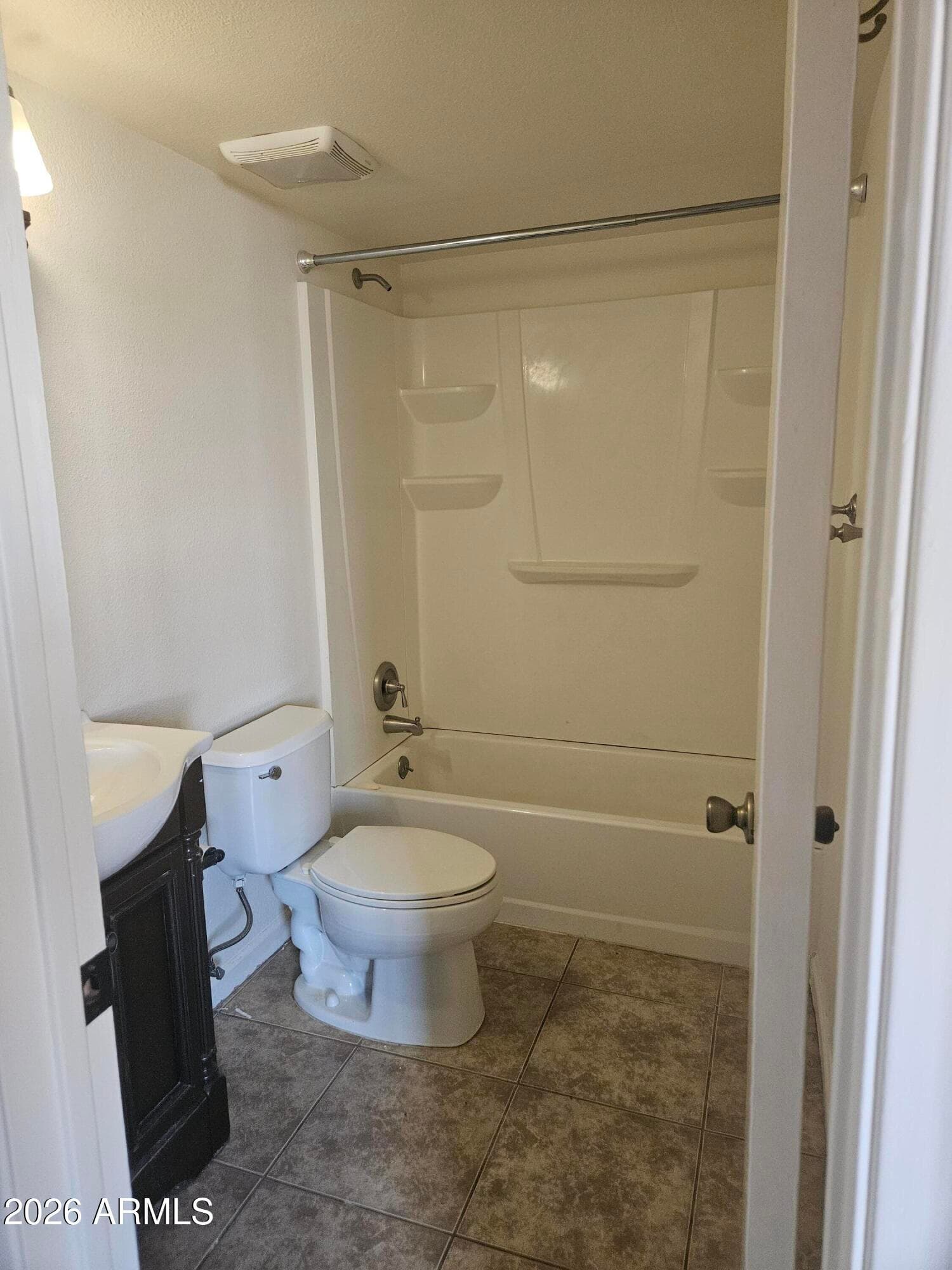 10828 N Biltmore Drive 118, Phoenix, AZ 85029 — photo 30 of 32