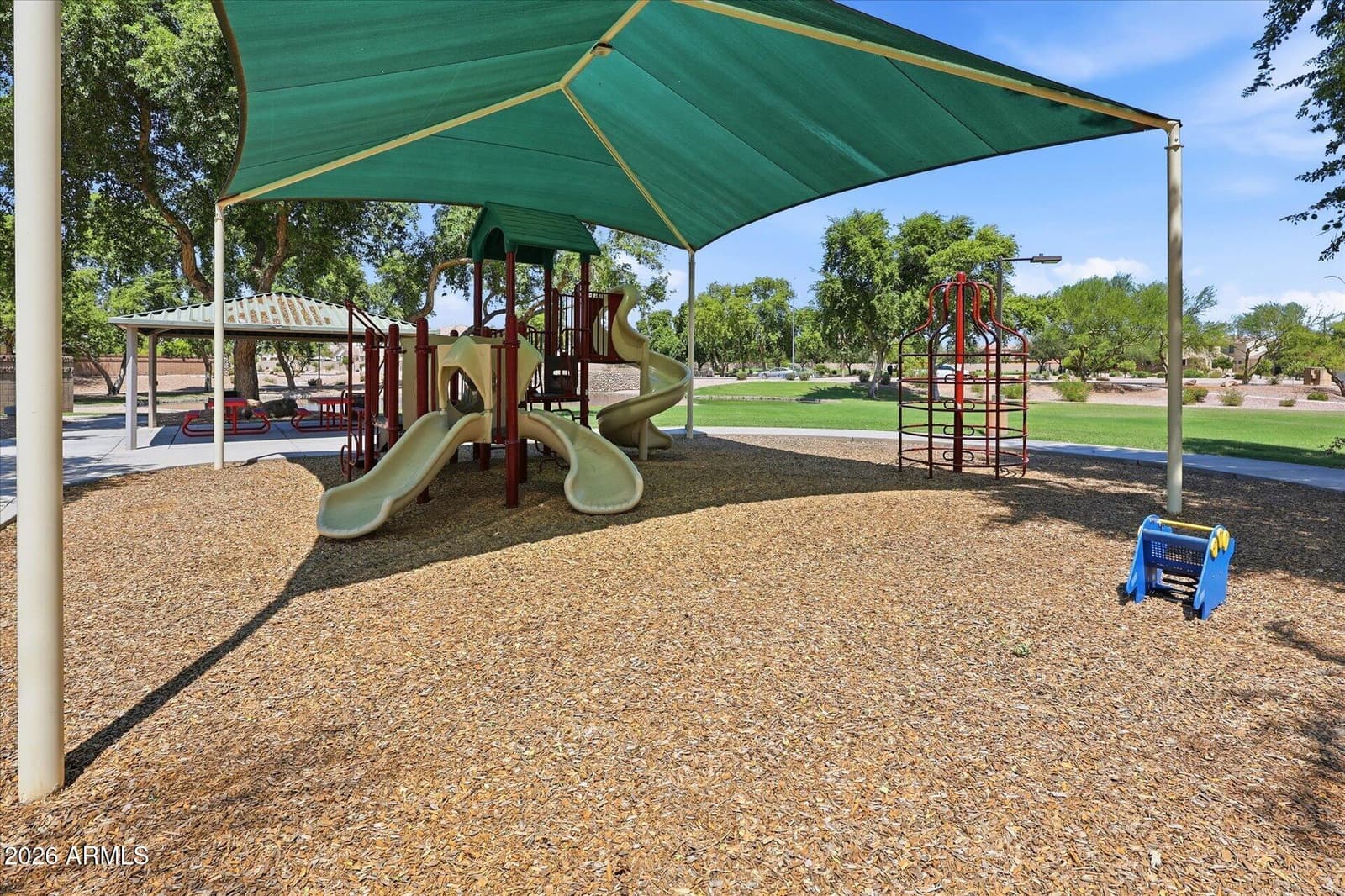 692 W HONEYSUCKLE Drive, Chandler, AZ 85248 — photo 48 of 59