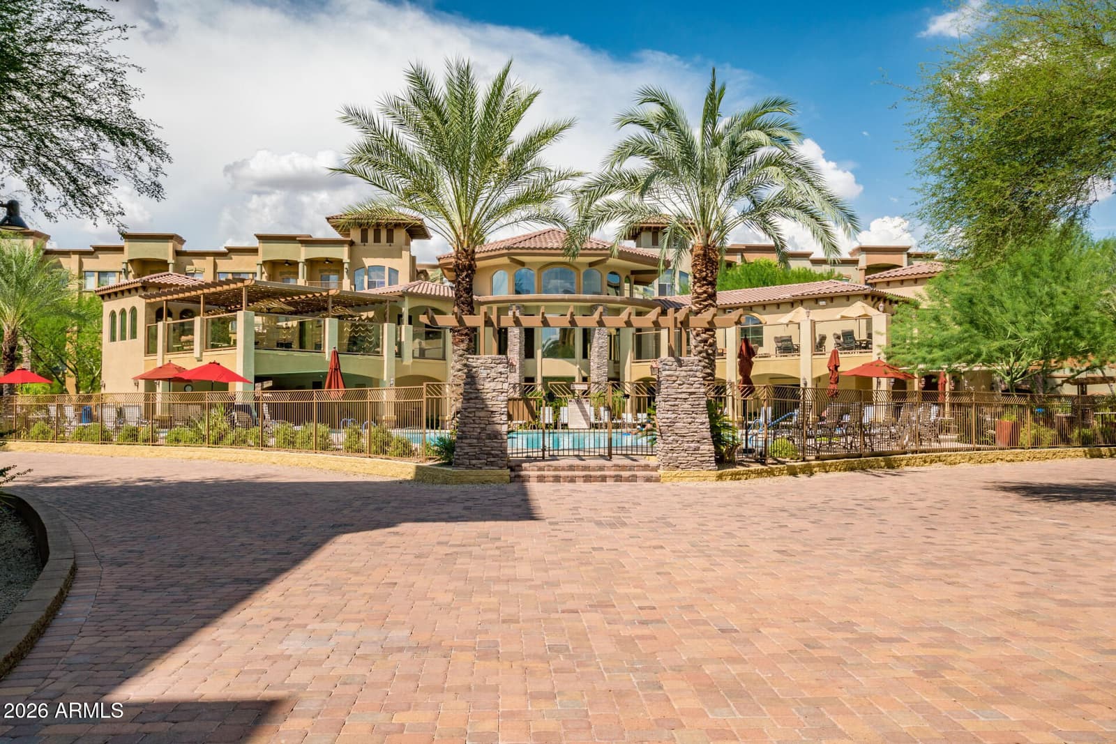 5450 E DEER VALLEY Drive 3010, Phoenix, AZ 85054 — photo 11 of 29