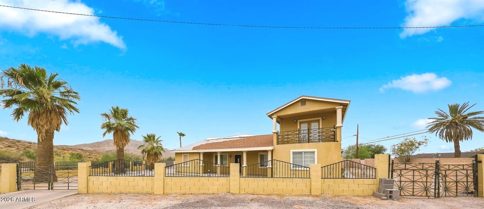 304 W MCNEIL Street, Phoenix, AZ 85041 — photo 1 of 78