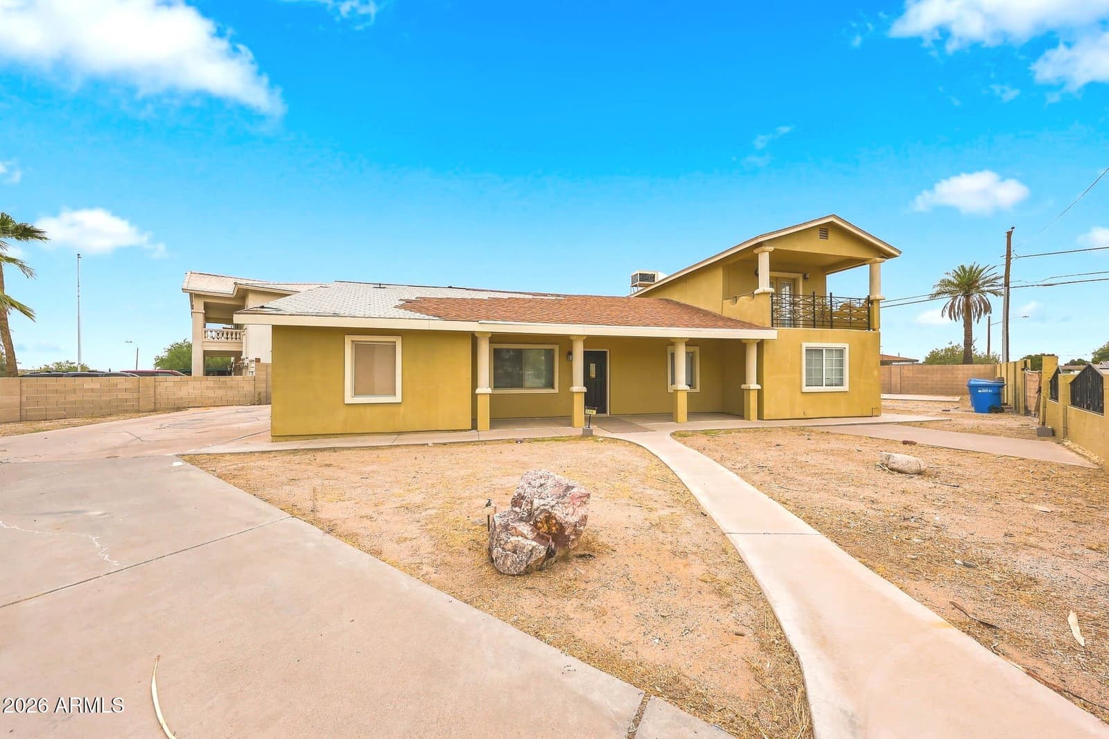304 W MCNEIL Street, Phoenix, AZ 85041 — photo 5 of 78