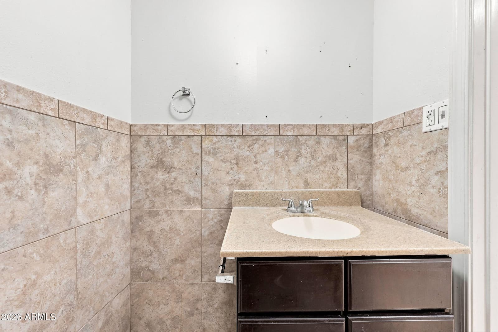 304 W MCNEIL Street, Phoenix, AZ 85041 — photo 30 of 78