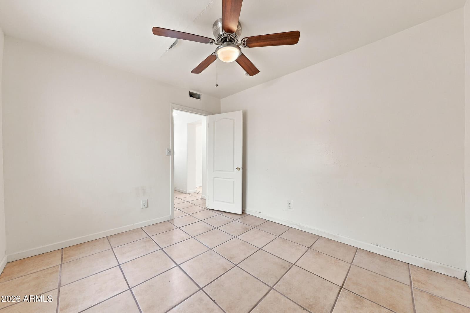 304 W MCNEIL Street, Phoenix, AZ 85041 — photo 32 of 78