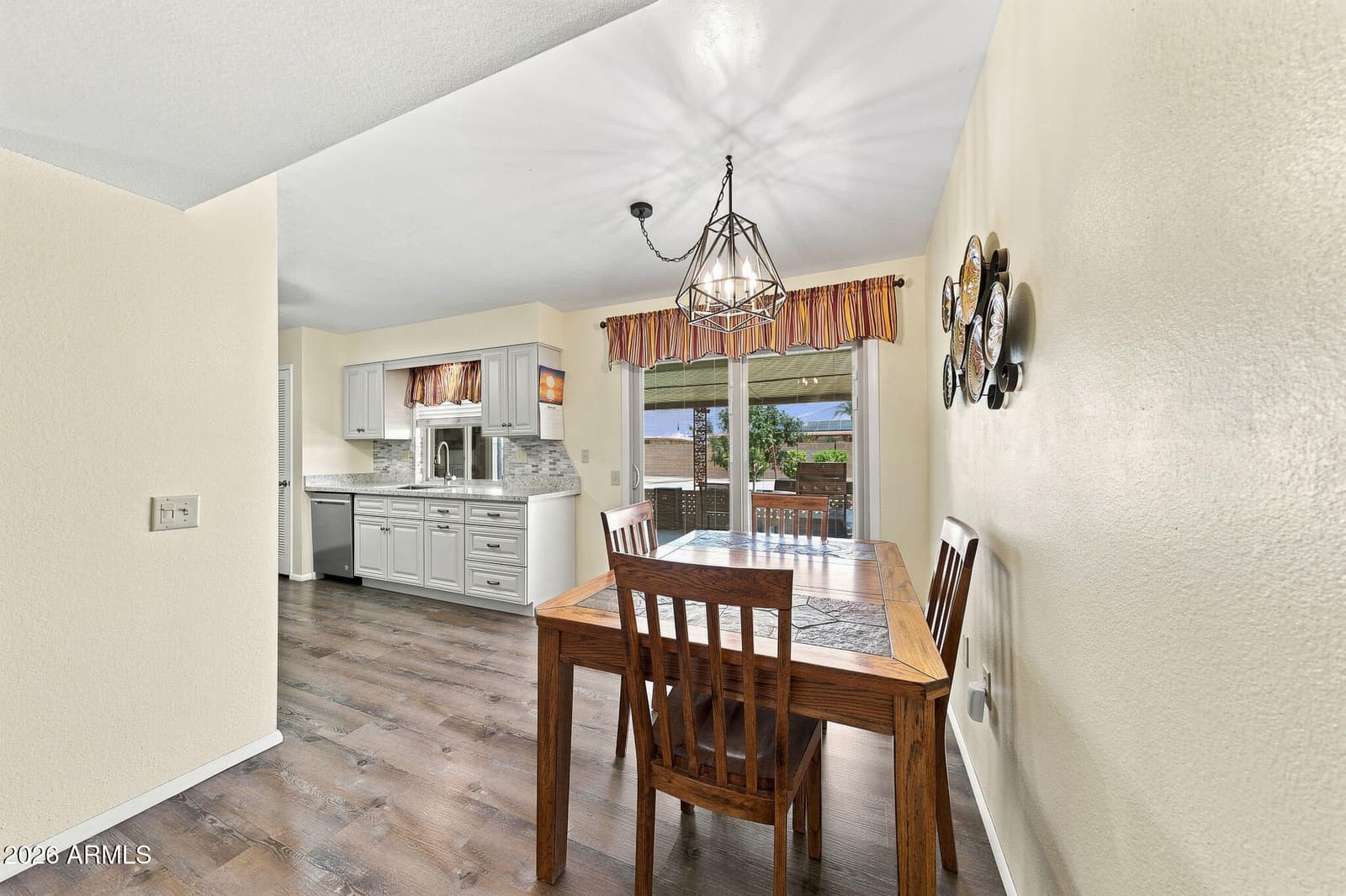 10534 W TUMBLEWOOD Drive, Sun City, AZ 85351 — photo 14 of 33