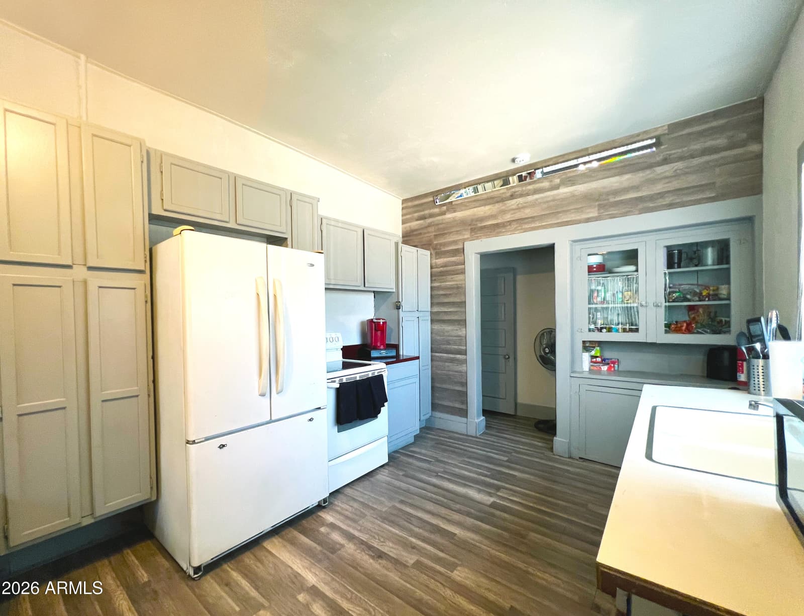 434 S Hill Street, Globe, AZ 85501 — photo 18 of 41