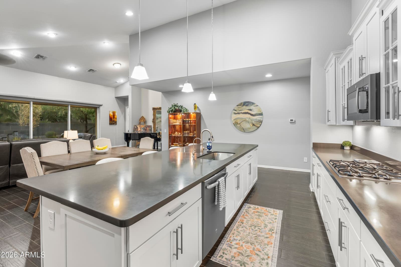2922 E MINNEZONA Avenue, Phoenix, AZ 85016 — photo 9 of 45