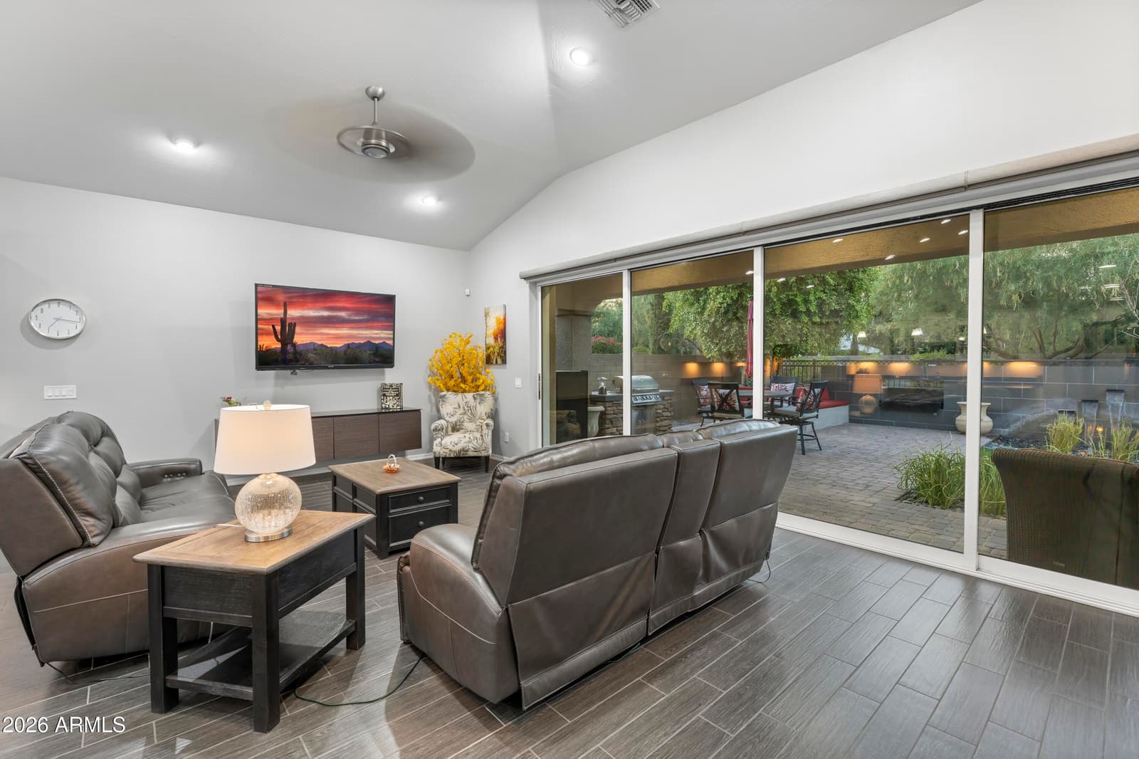 2922 E MINNEZONA Avenue, Phoenix, AZ 85016 — photo 15 of 45