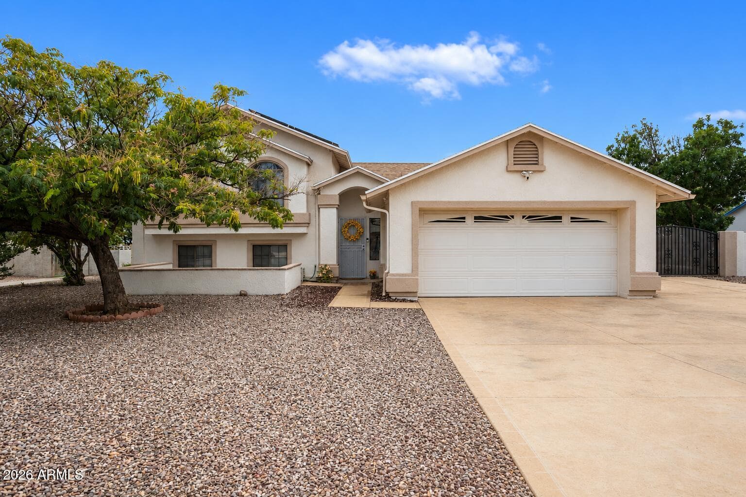 3033 Player Avenue, Sierra Vista, AZ 85650 — photo 1 of 41