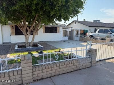 2714 N 40th Avenue, Phoenix, AZ 85009 — photo 41 of 54