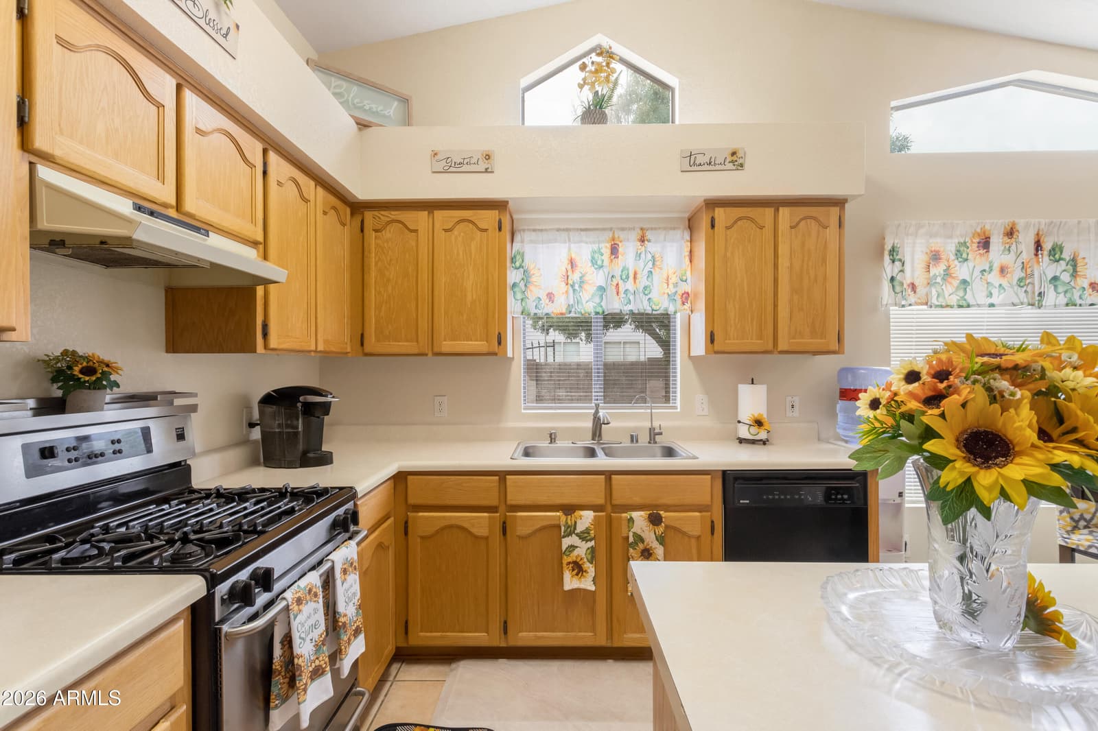 3033 Player Avenue, Sierra Vista, AZ 85650 — photo 14 of 41