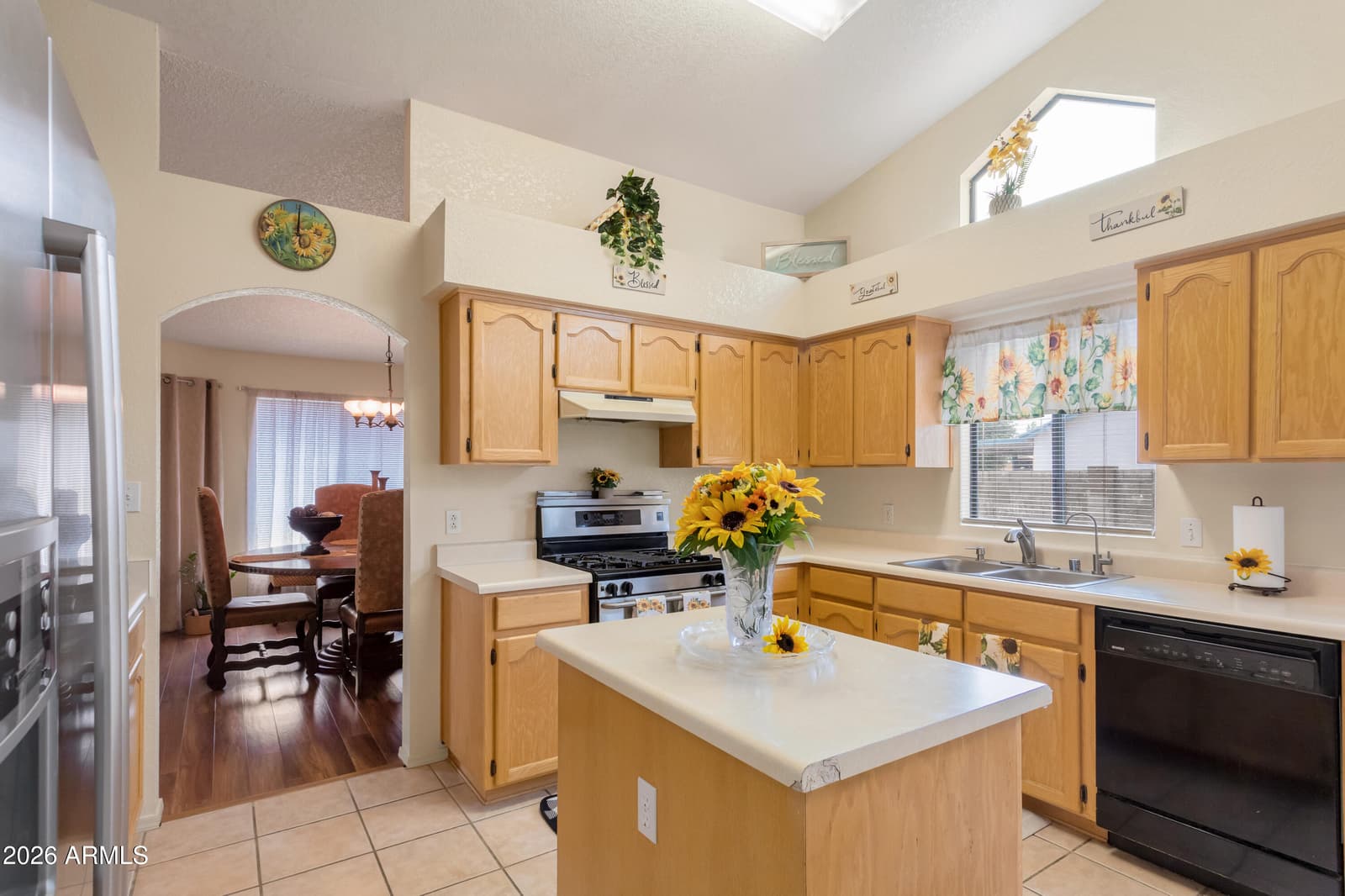 3033 Player Avenue, Sierra Vista, AZ 85650 — photo 16 of 41