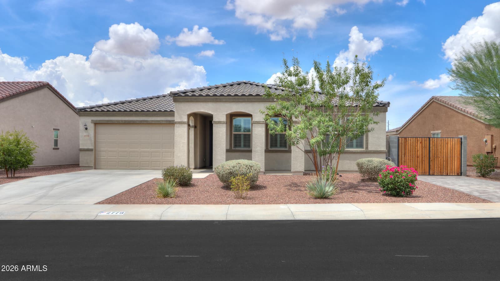 2779 N MULBERRY Place, Casa Grande, AZ 85122 — photo 2 of 31