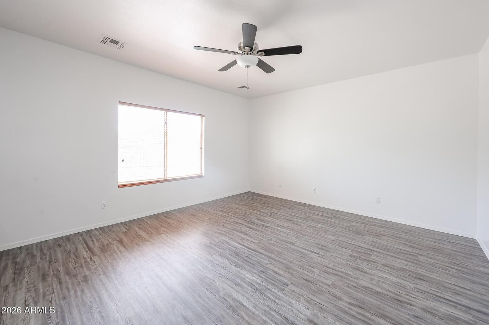 16777 N 175TH Drive, Surprise, AZ 85388 — photo 8 of 47