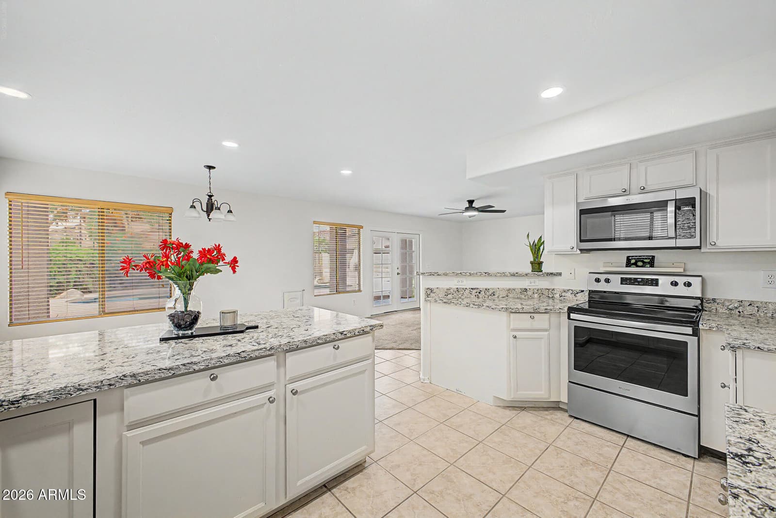 494 W DOUGLAS Avenue, Gilbert, AZ 85233 — photo 14 of 34