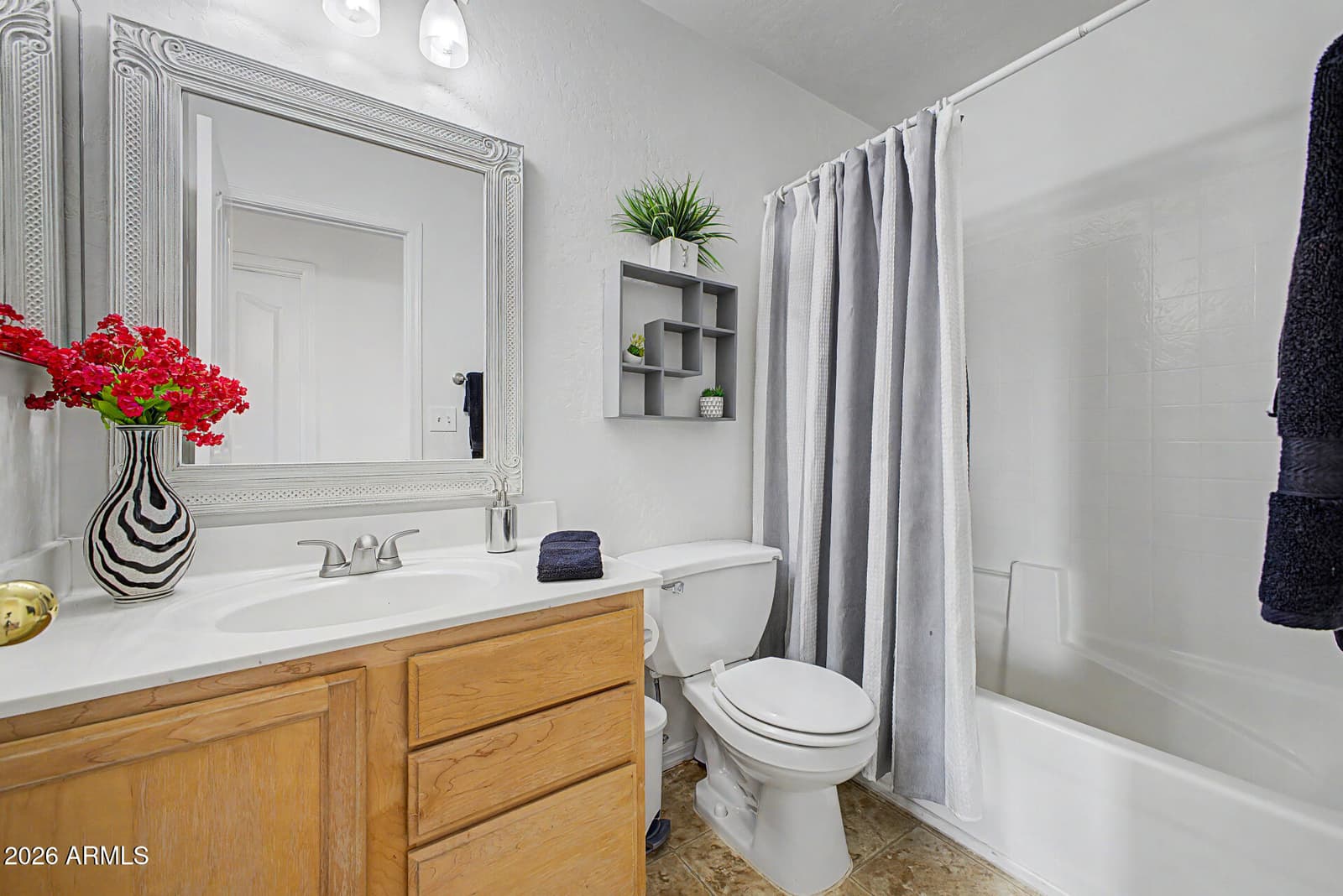 494 W DOUGLAS Avenue, Gilbert, AZ 85233 — photo 28 of 34