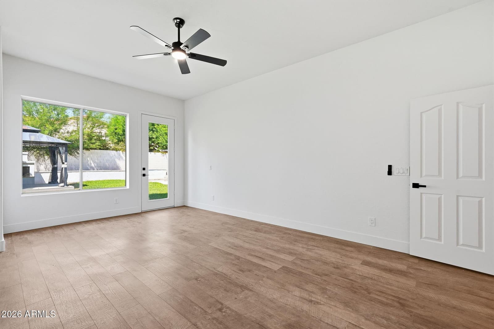 5840 W CHARTER OAK Road, Glendale, AZ 85304 — photo 31 of 63