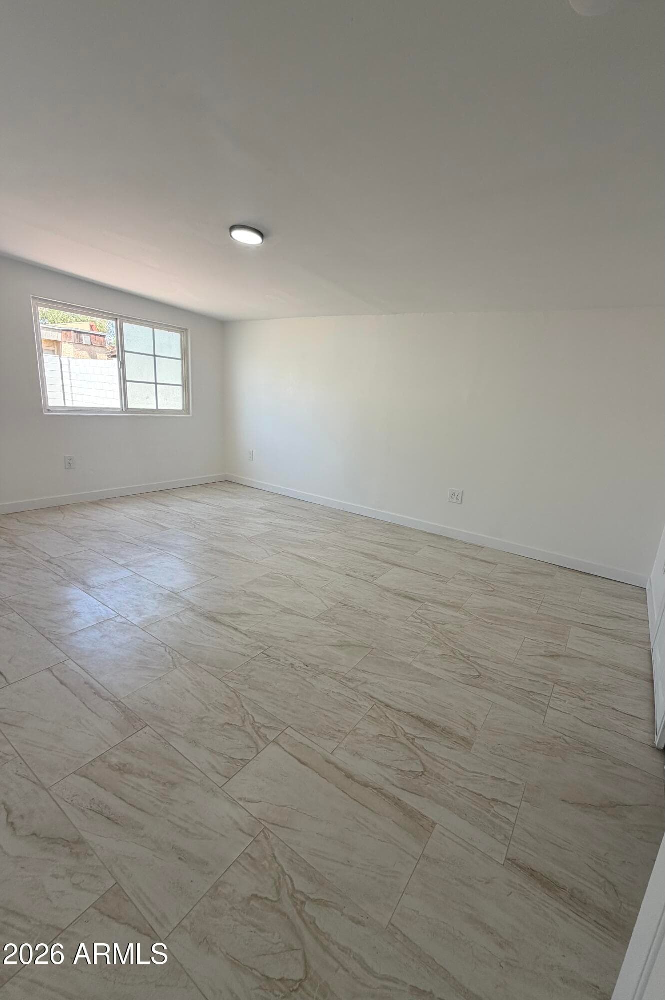 338 E MARILYN Avenue, Mesa, AZ 85210 — photo 13 of 23