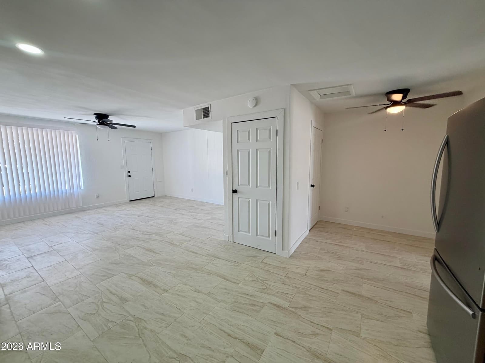 338 E MARILYN Avenue, Mesa, AZ 85210 — photo 3 of 23