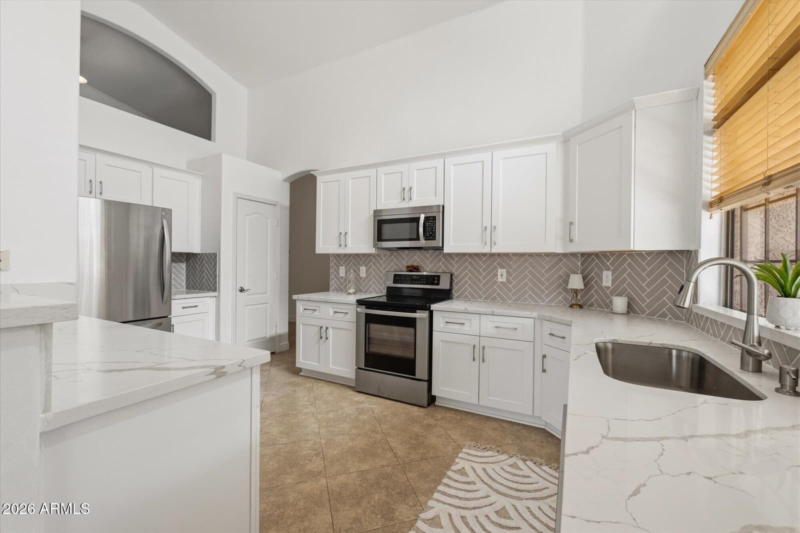 61 S Forest Drive, Chandler, AZ 85226 — photo 11 of 36