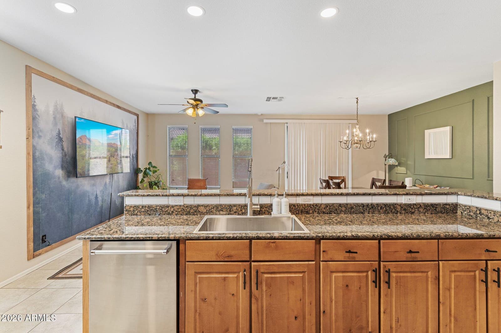 5341 E HILTON Avenue, Mesa, AZ 85206 — photo 22 of 33