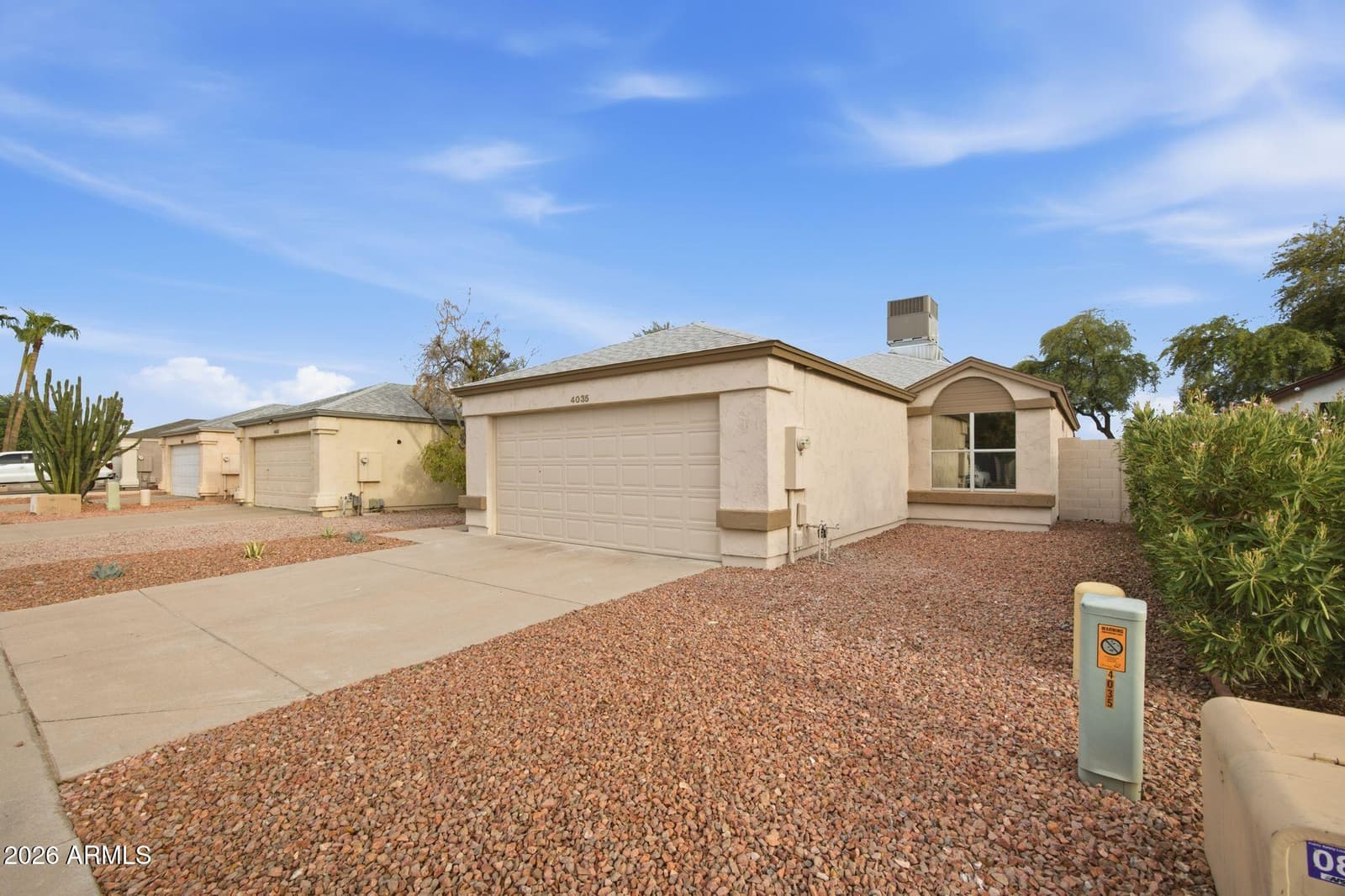 4035 W ELECTRA Lane, Glendale, AZ 85310 — photo 3 of 25