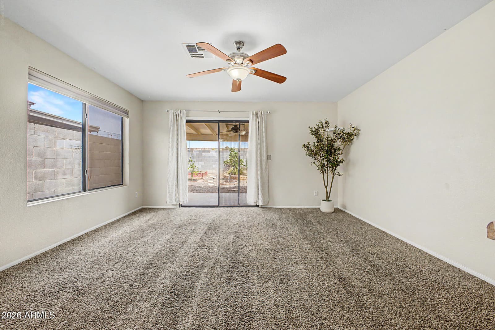 3226 W WILLIAMS Drive, Phoenix, AZ 85027 — photo 9 of 29