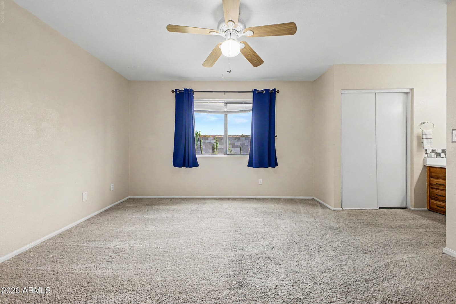 3226 W WILLIAMS Drive, Phoenix, AZ 85027 — photo 13 of 29