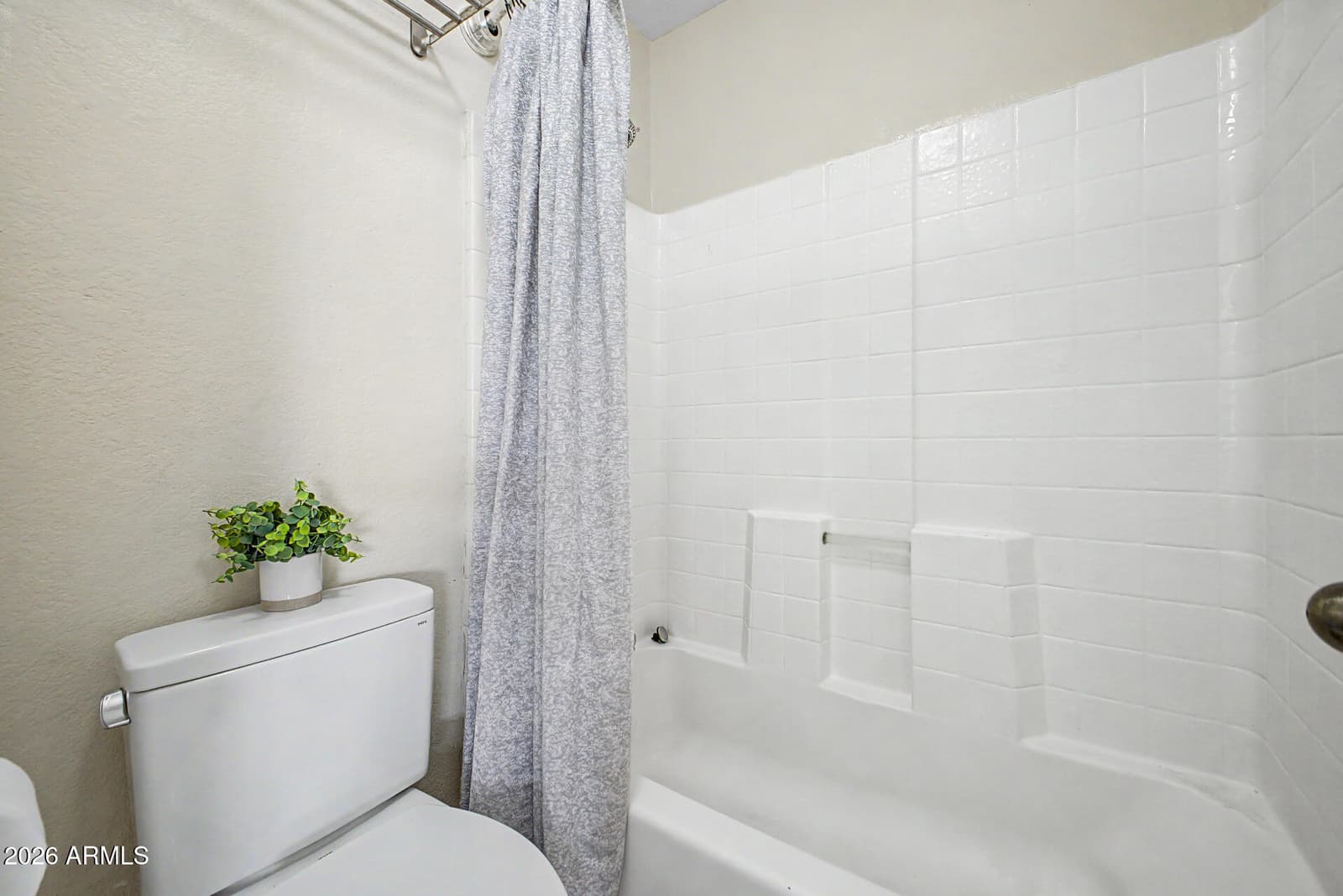 3226 W WILLIAMS Drive, Phoenix, AZ 85027 — photo 15 of 29