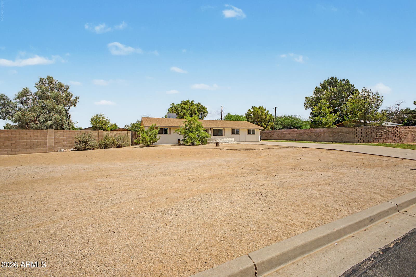 6402 E PRINCESS Drive, Mesa, AZ 85205 — photo 9 of 55
