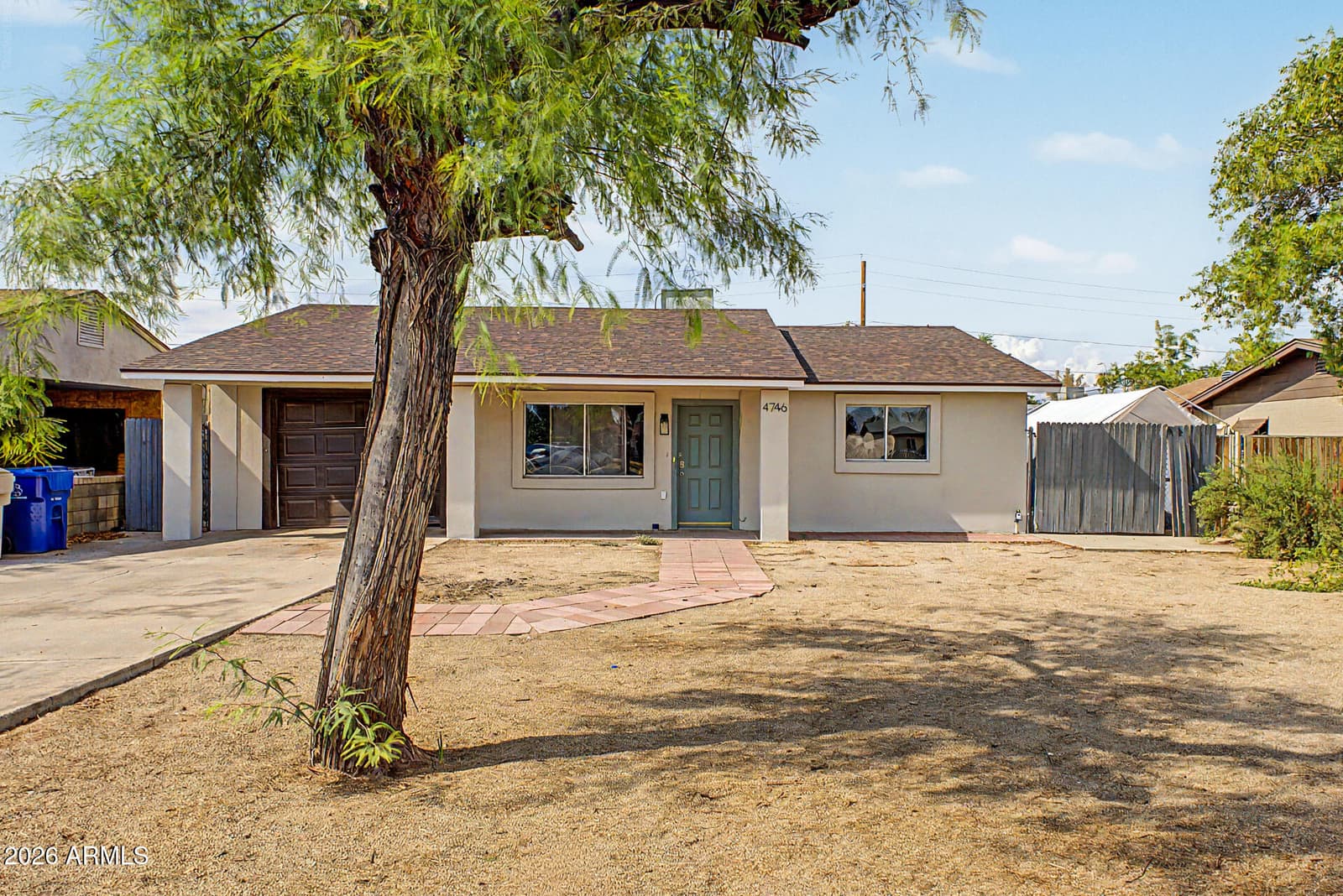 4746 W Nicolet Avenue, Glendale, AZ 85301 — photo 2 of 32