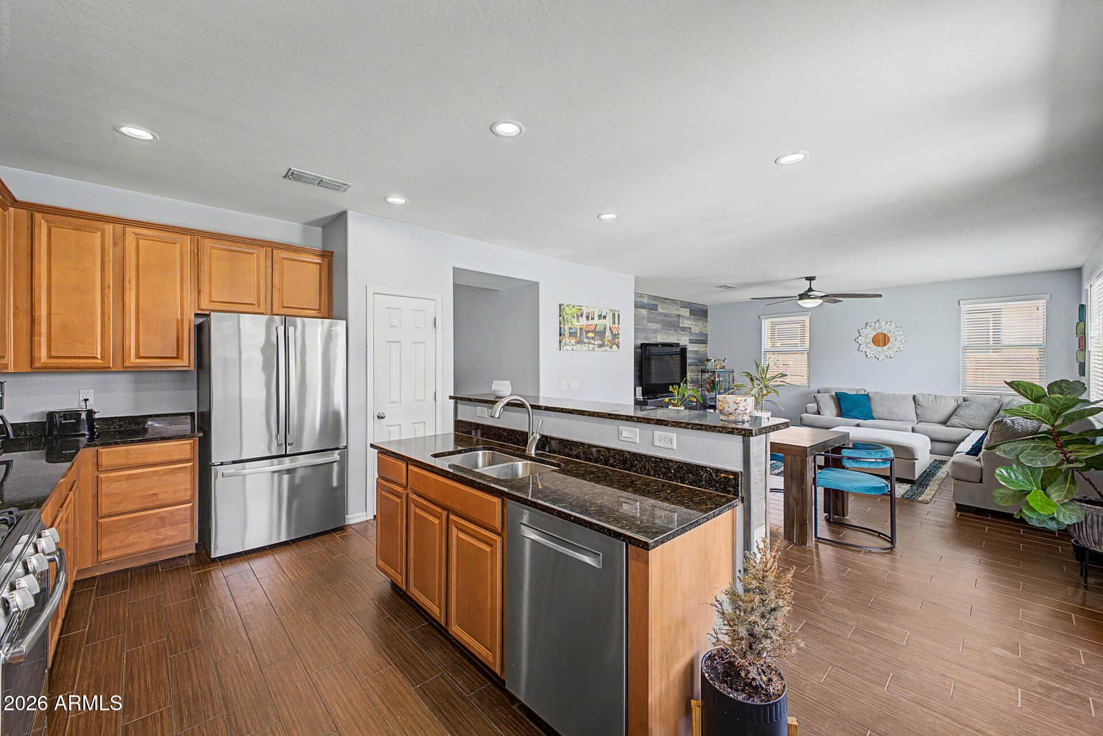 2975 E Saltsage Drive, Phoenix, AZ 85048 — photo 14 of 36