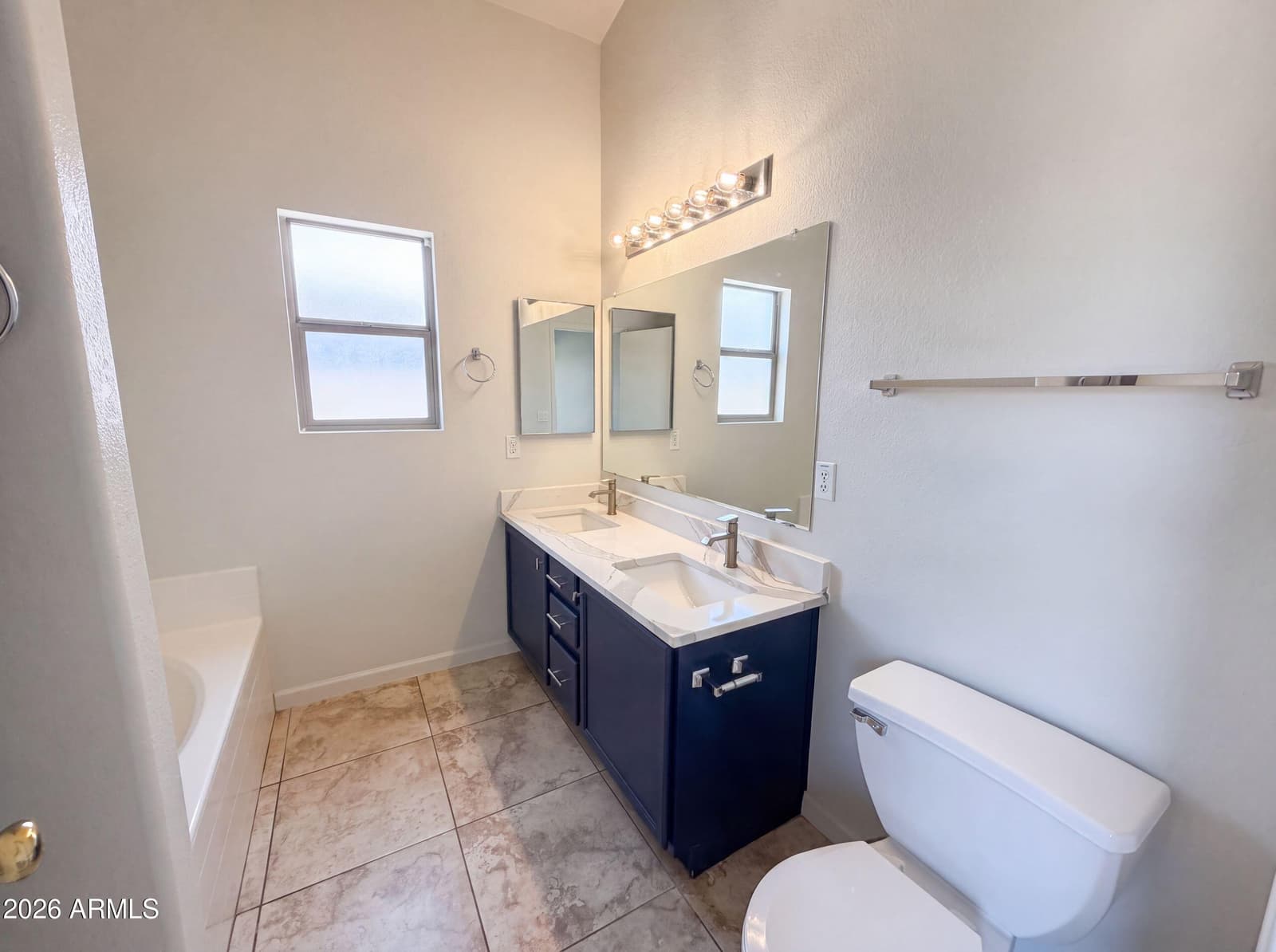 3428 W VIA DEL SOL Drive, Phoenix, AZ 85027 — photo 25 of 31